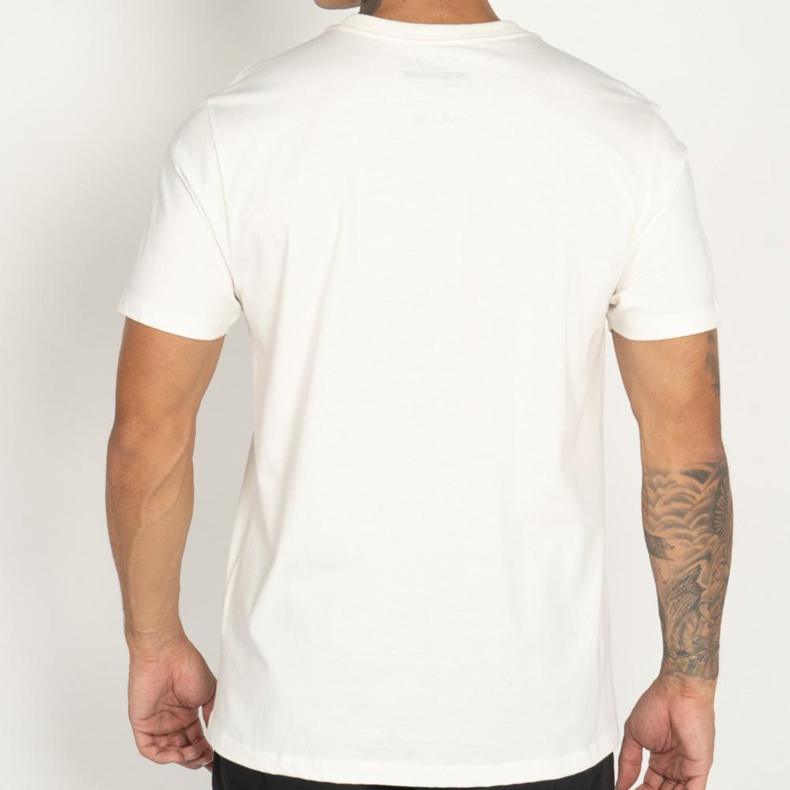 Vista 3 Camiseta RVCA Mini Balance Box PS WT25 Masculina Snow White branco white RVCA branco white