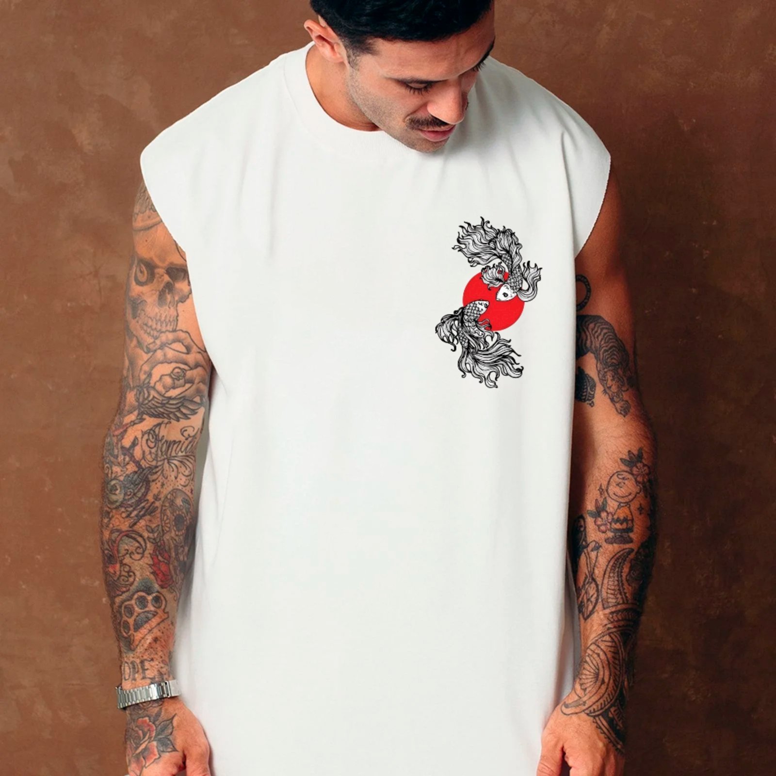 Camiseta Regata Machão Ousy Peixes Koi e Sol Nascente Oversized Masculina Branco
