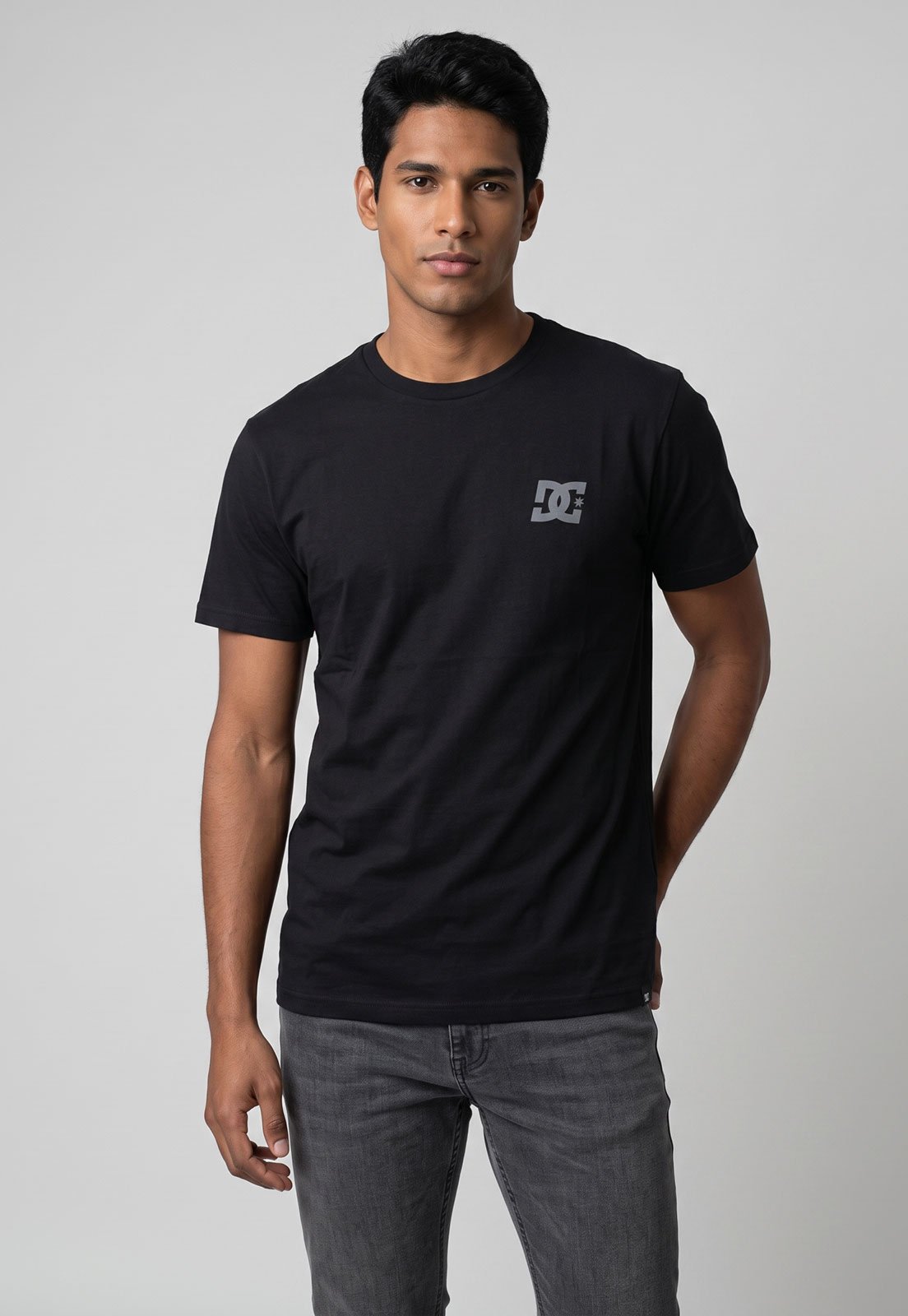 Camiseta Masculina DC Shoes Back Stripe Preta