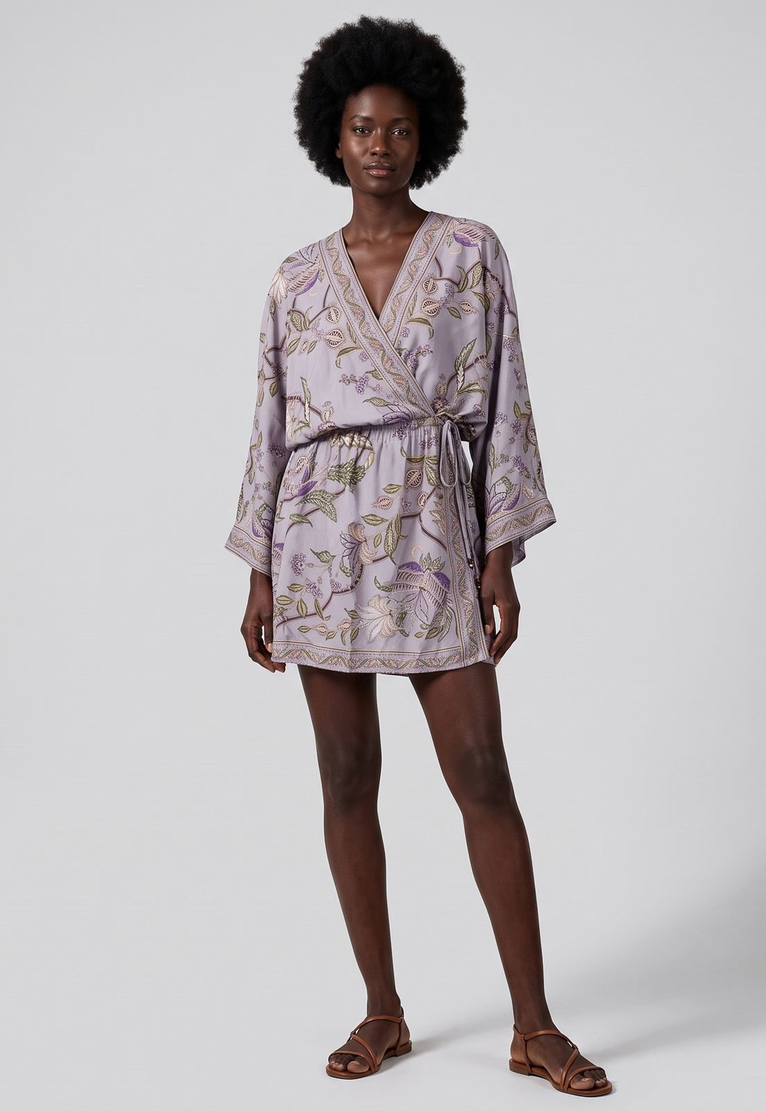 Vestido Feminino FARM Curto Floral Manga Longa Lilás