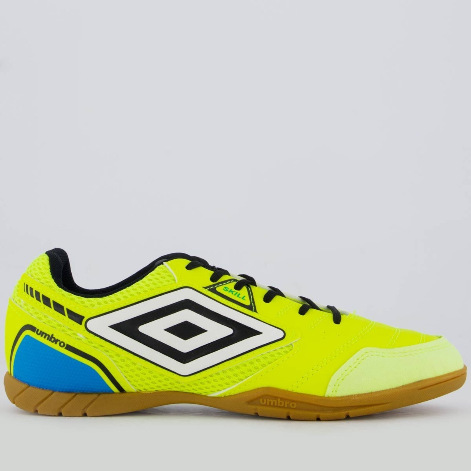 Vista 2 Chuteira Umbro Skill Futsal e Preta verde Umbro verde