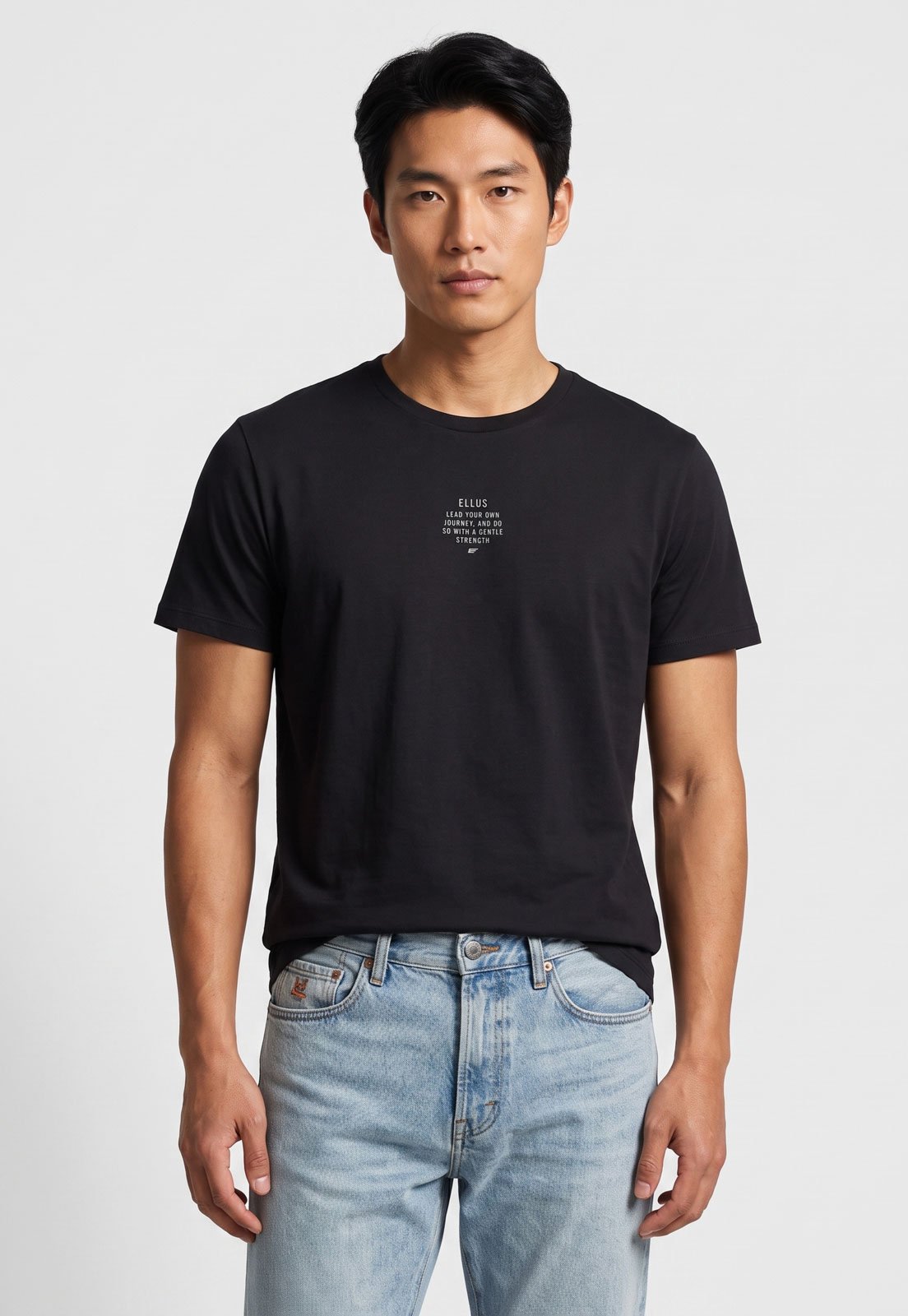 Camiseta Masculina Ellus Estampa Lead Your Own Journey Preta