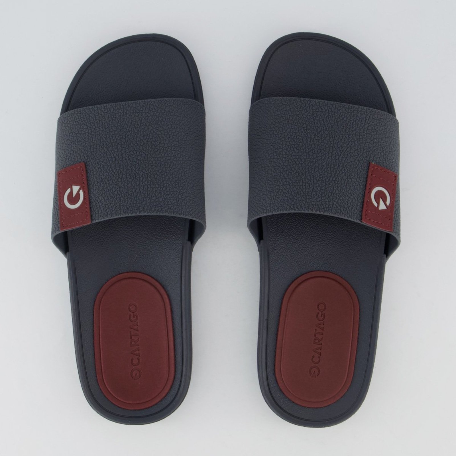 Chinelo Cartago Slide Dakar IV Cinza e Bordô
