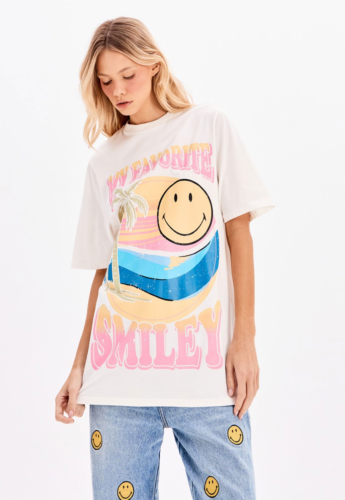 Camiseta My Favorite Oversized Alongada Branca