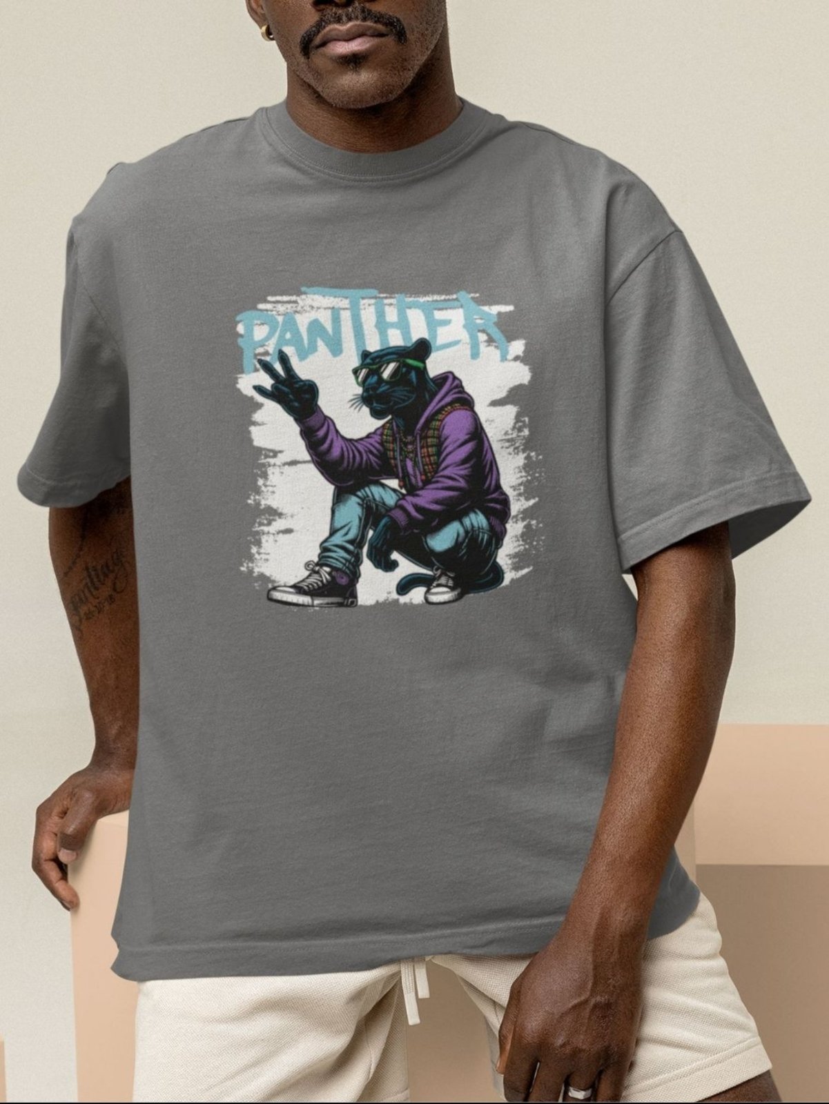 Camiseta Básica Masculina GuGi Pantera Negra Streetwear Style Chumbo