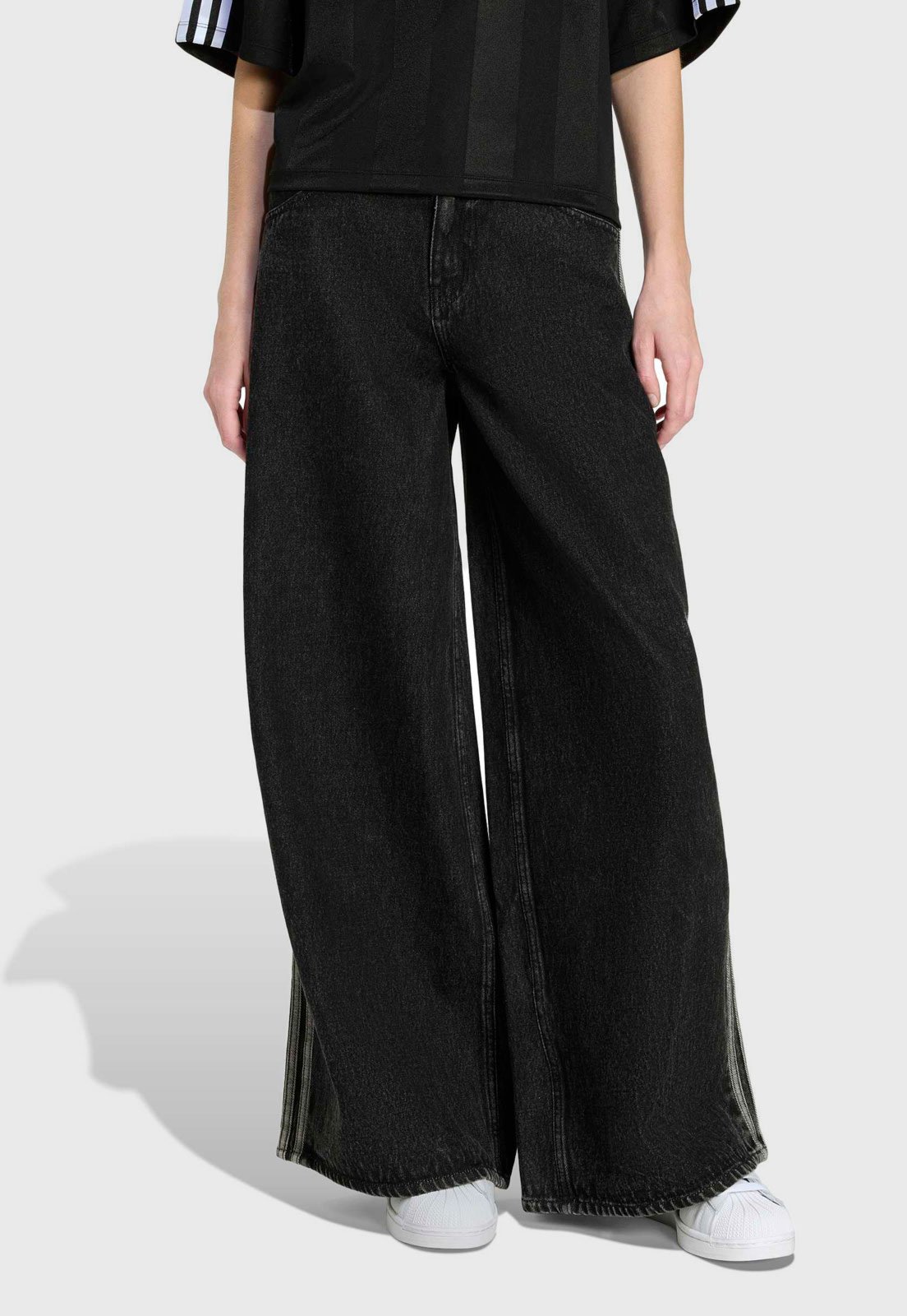 Calça Jeans Feminina adidas Originals Firebird Reta Preta