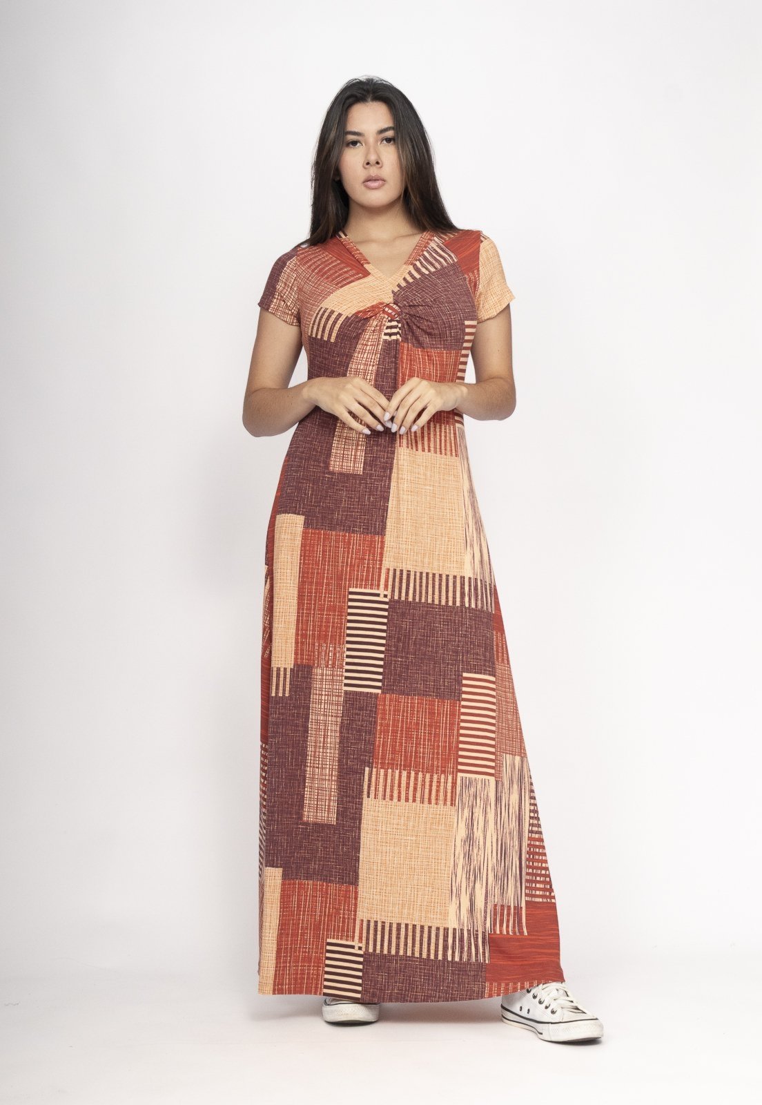 Vista 3 Vestido Amaoznia Vital Coema Longo Malha Detalhe no Busto Tramas do Sol Amazonia Vital estampado Amazonia Vital estampado