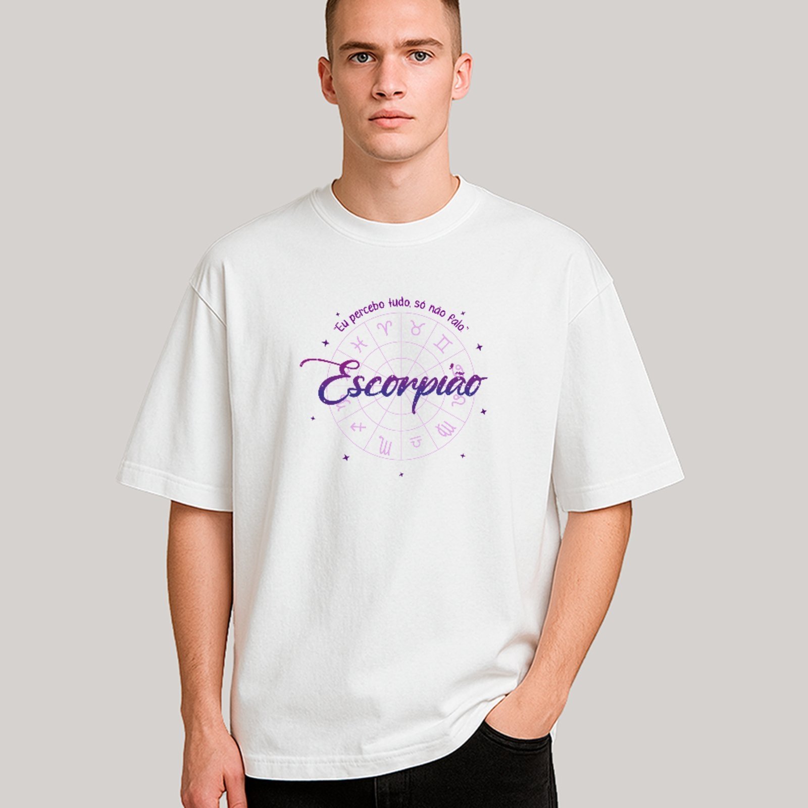 Vista 3 Camiseta Ousy Signo Escorpião Zodíaco Oversized Unissex branco ousy branco