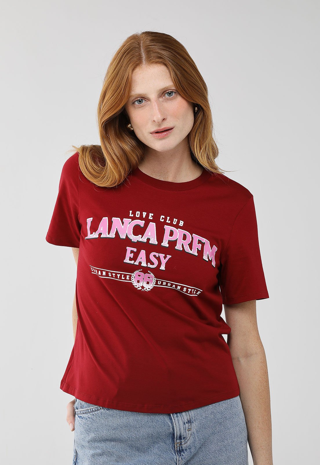 Camiseta Feminina Lança Perfume Estampa Lettering Vermelha