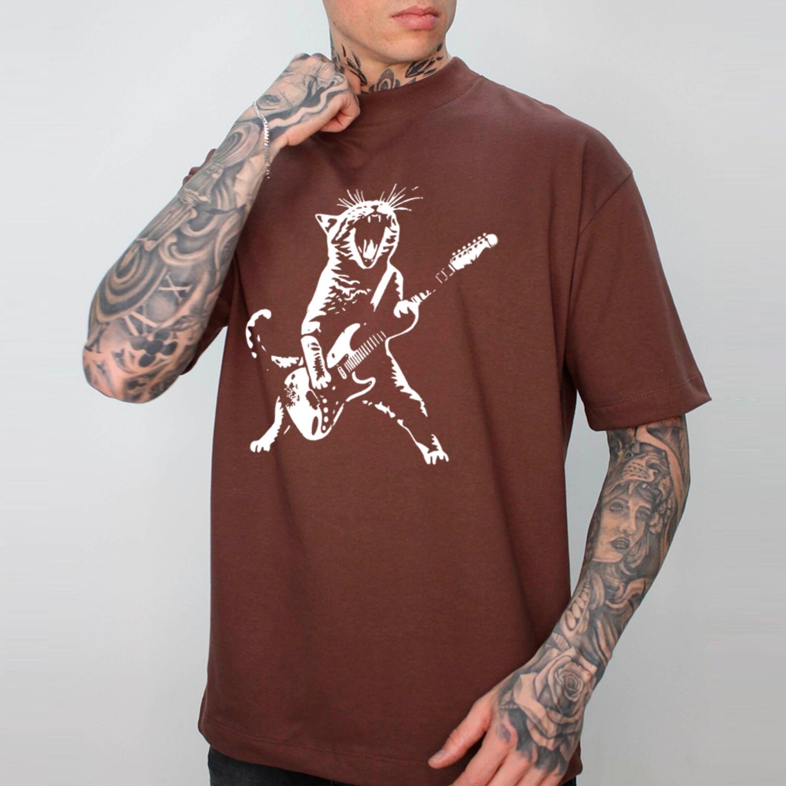 Vista 2 Camiseta Ousy Unissex Streetwear Cat Guitar Rock Urbano Oversized branco ousy branco