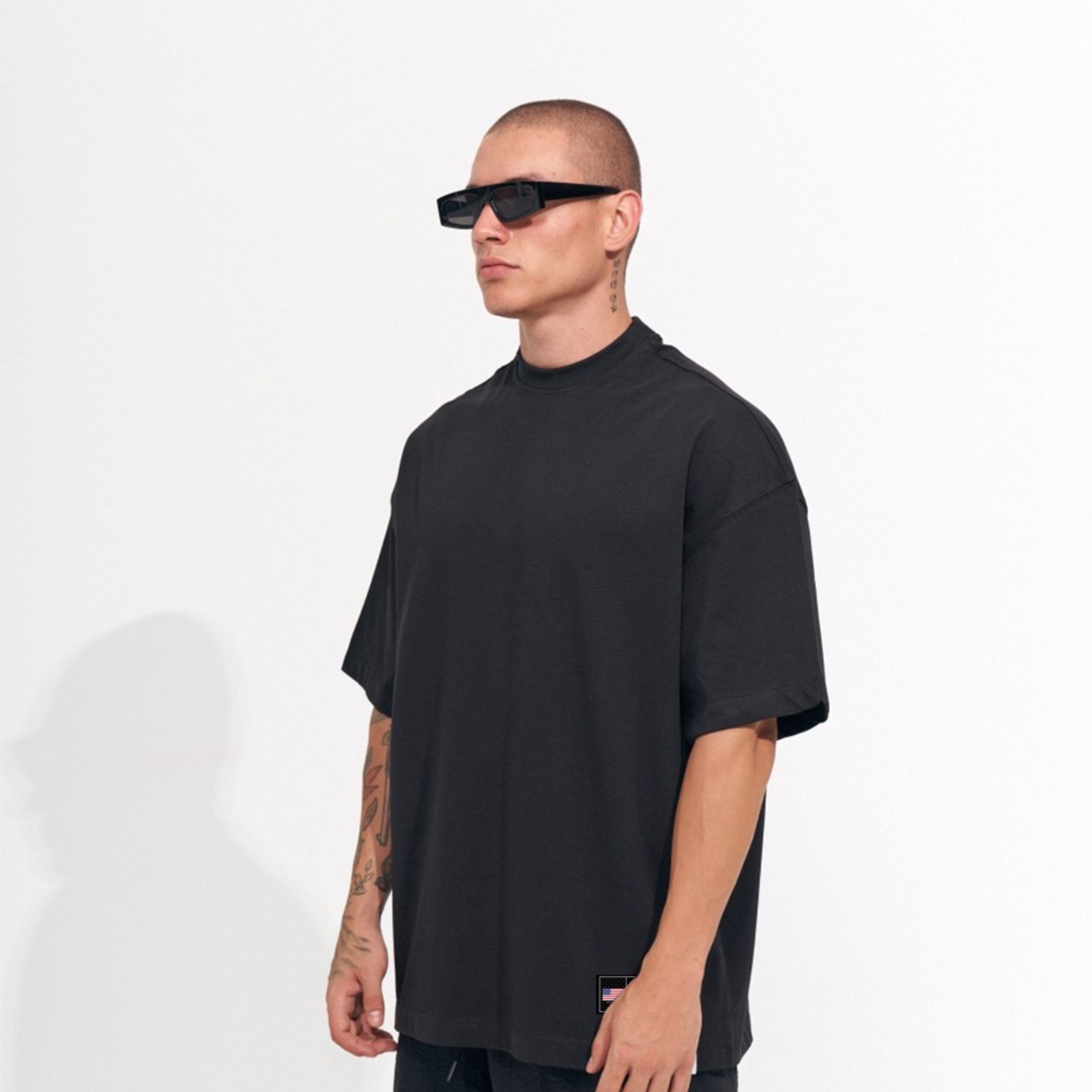 Camiseta Streetwear Preta Premium Off-Y