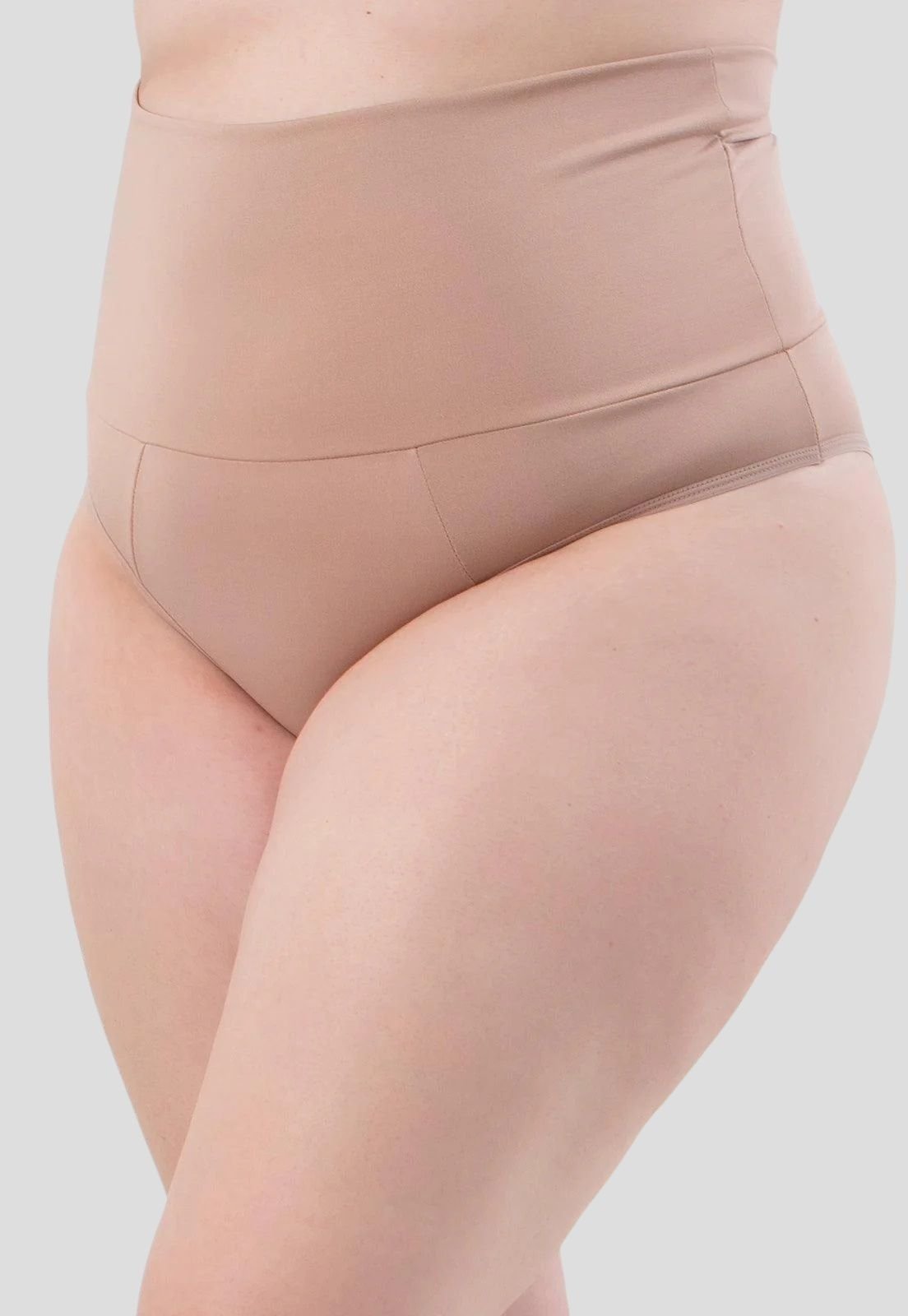 Calcinha Cinta Plus Size Cós Alto Suplex Compressão Cintura Alta Bege