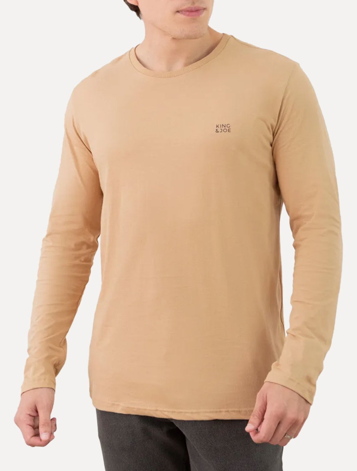 Camiseta King & Joe Masculina Manga Longa Basic Dark Small Logo Cáqui Claro