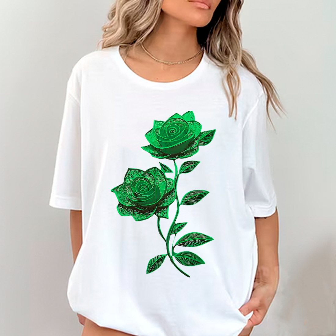 Camiseta Oversized Floral Verde Delicada Chic Unissex Branco