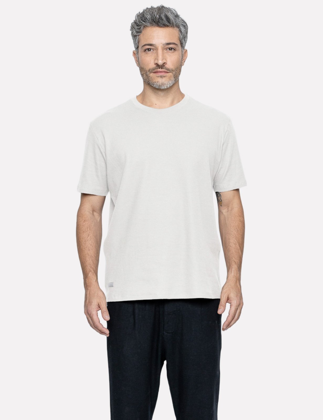 Camiseta K&J Black Masculina Regular Premium Tricot Branca