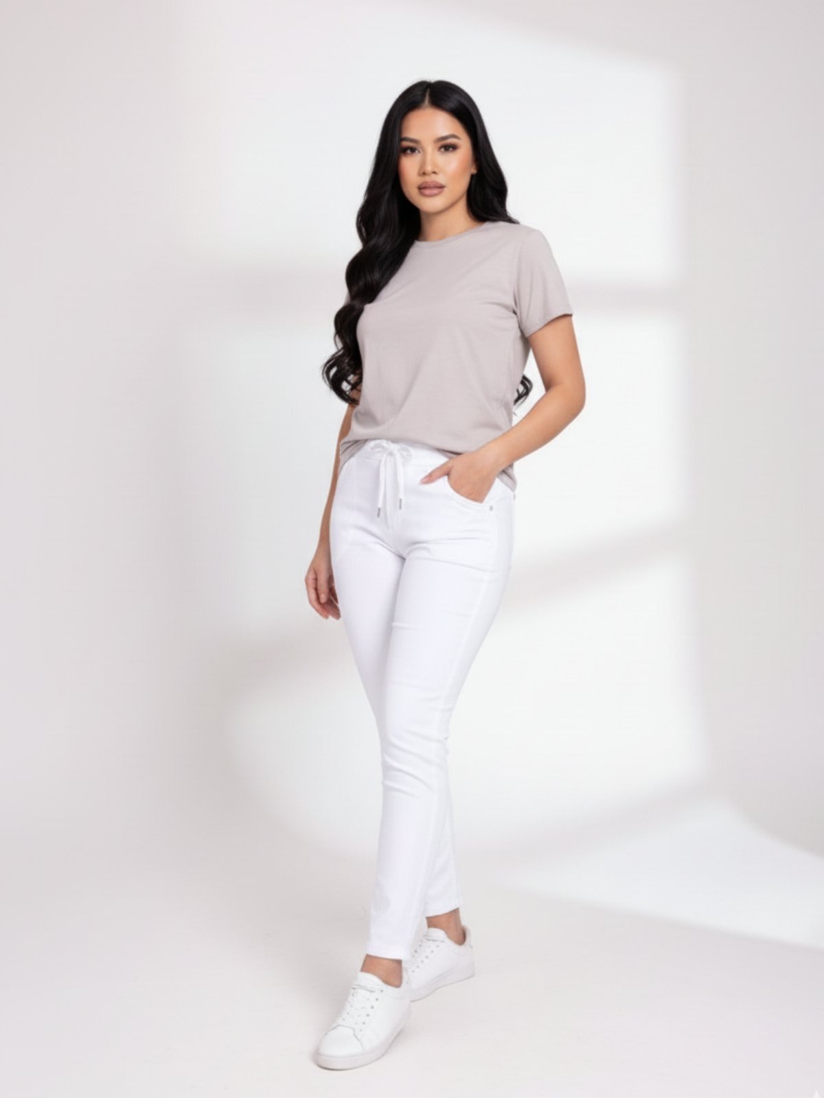 Calça Jogger Feminina Kiridas Jeans Conforto e Estilo para Todos os Momentos Casual e Basica Branco