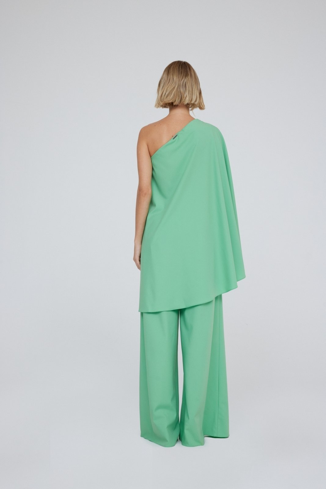 Vista 3 Blusa Assimétrica Traymon Manga Fluída Claro verde Traymon verde