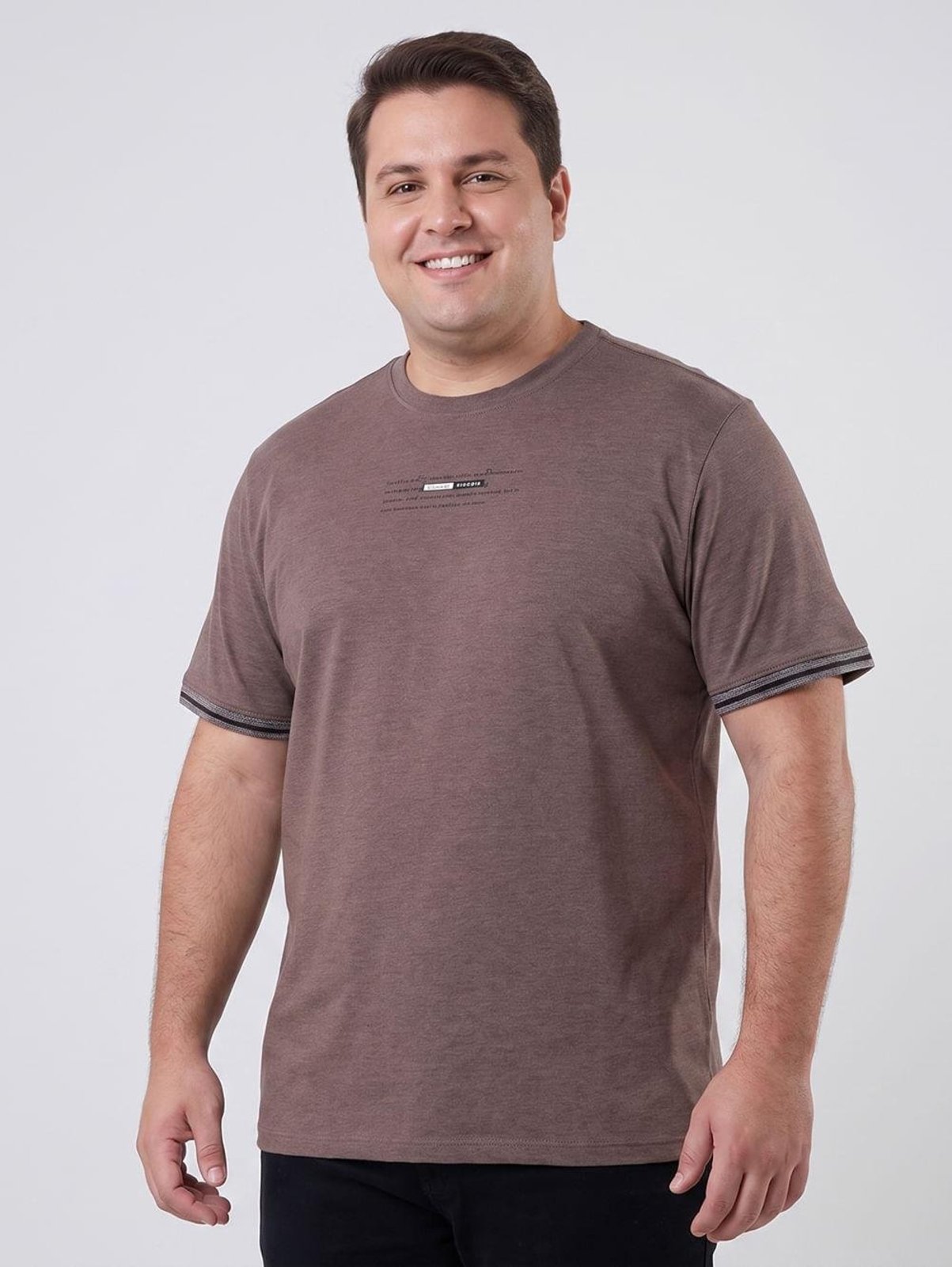 Camiseta Manga Curta Plus Size Masculina MARROM