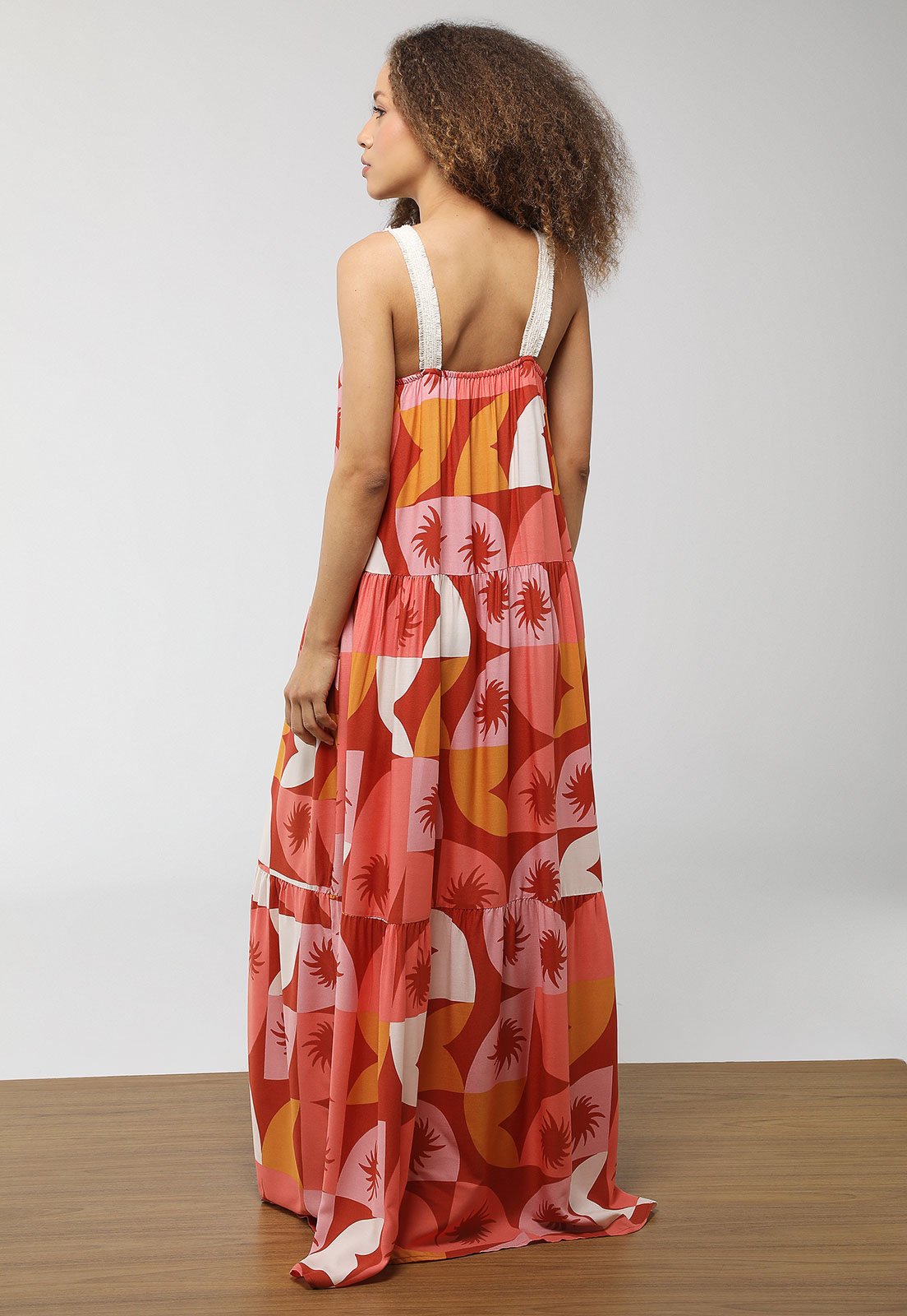 Vista 3 Vestido CaCay Longo Marias Detalhe Alça CaCay vermelho