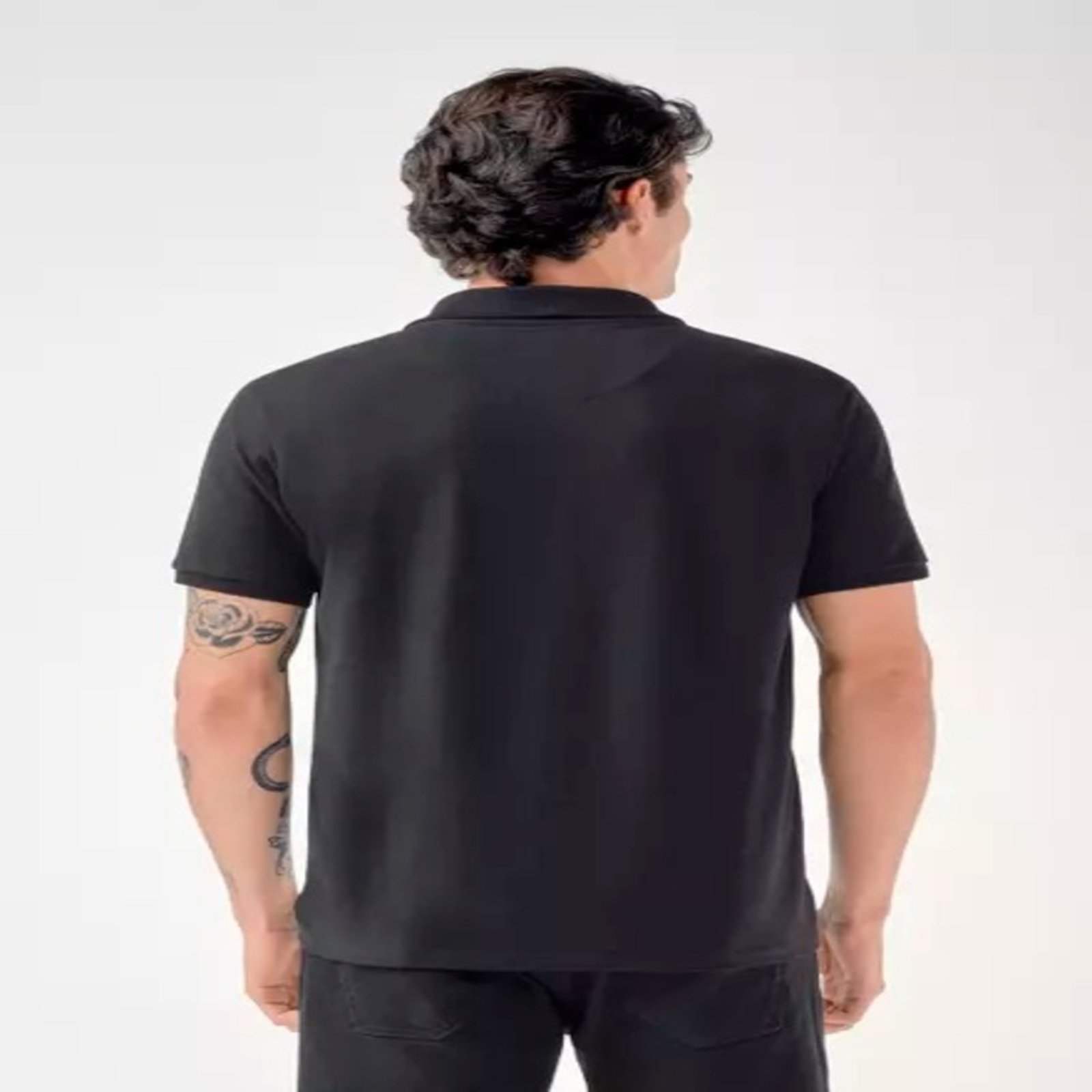 Vista 3 Polo Oficina Reserva Piquet Algodao Stretch preto Oficina Reserva preto