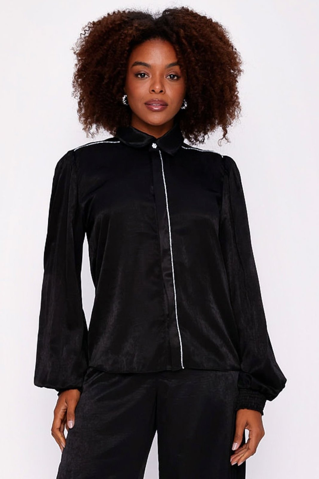 CAMISA NIGHT GLOW PRETO Gatabakana