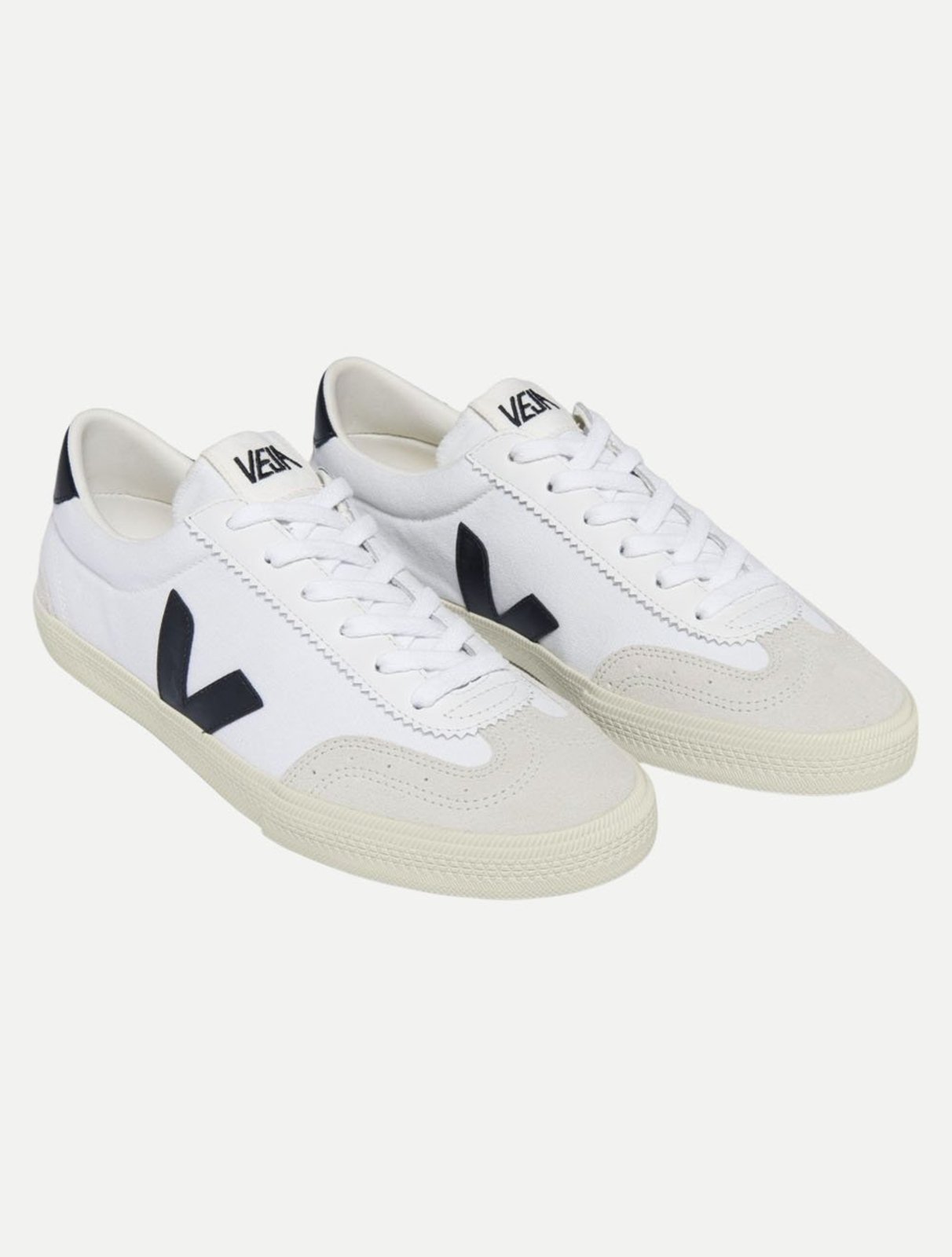 Tênis Veja Volley Canvas White Black
