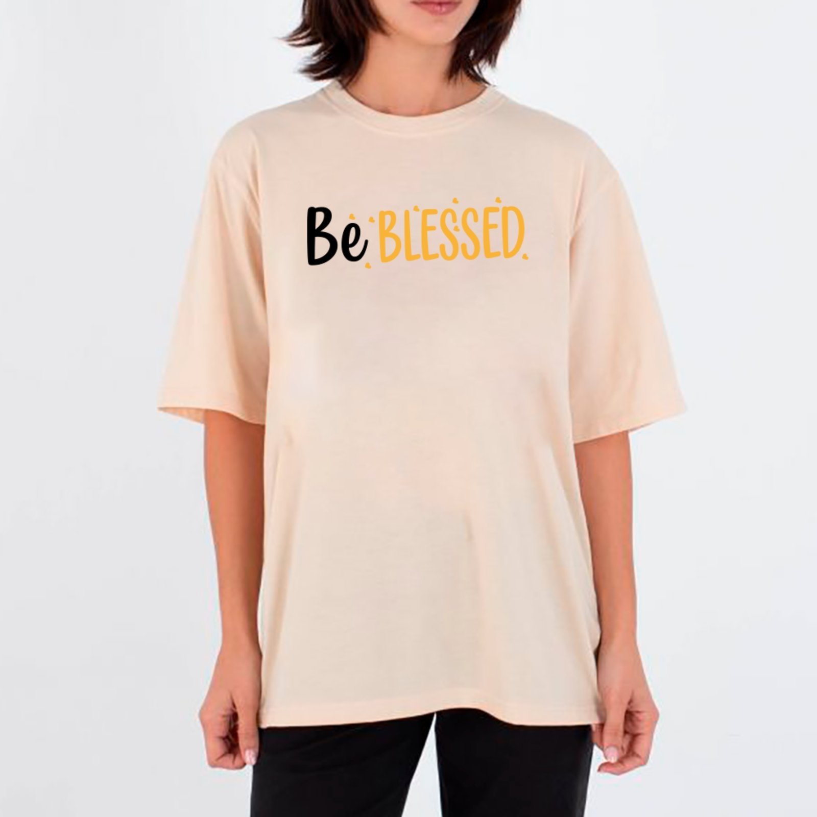 Camiseta Ousy Positiva Be Blessed Oversized Feminina Off White