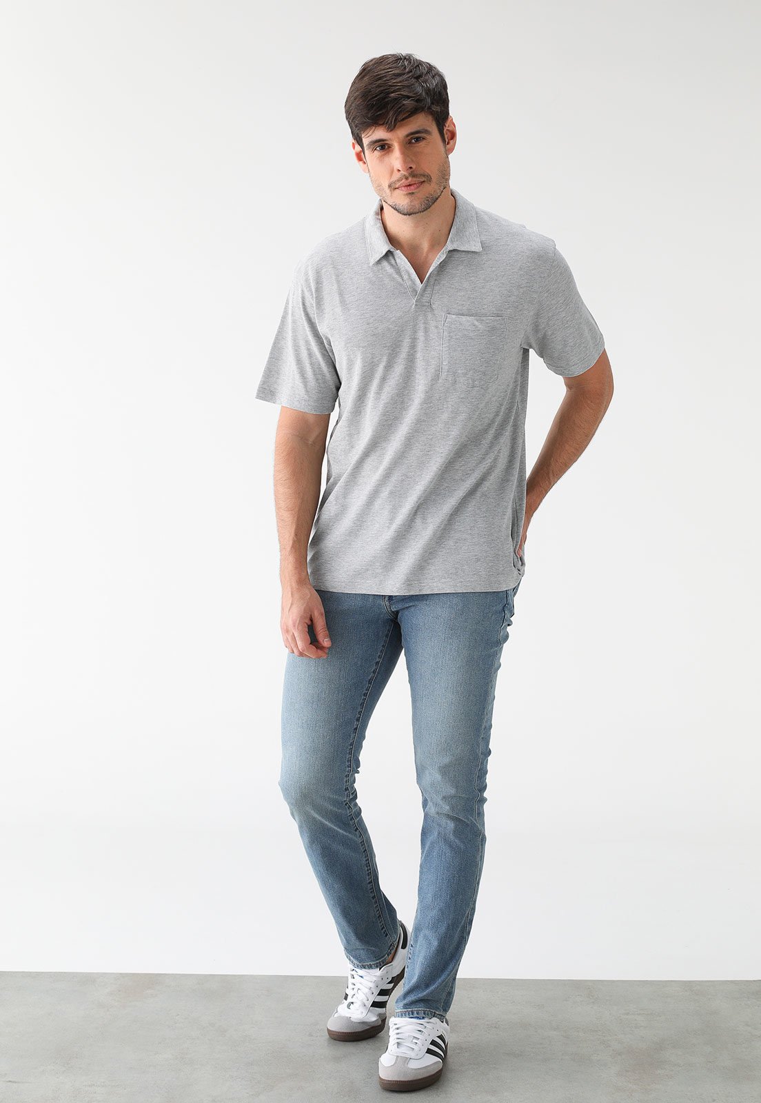 Vista 3 Camisa Polo GAP Reta Bolso cinza GAP cinza