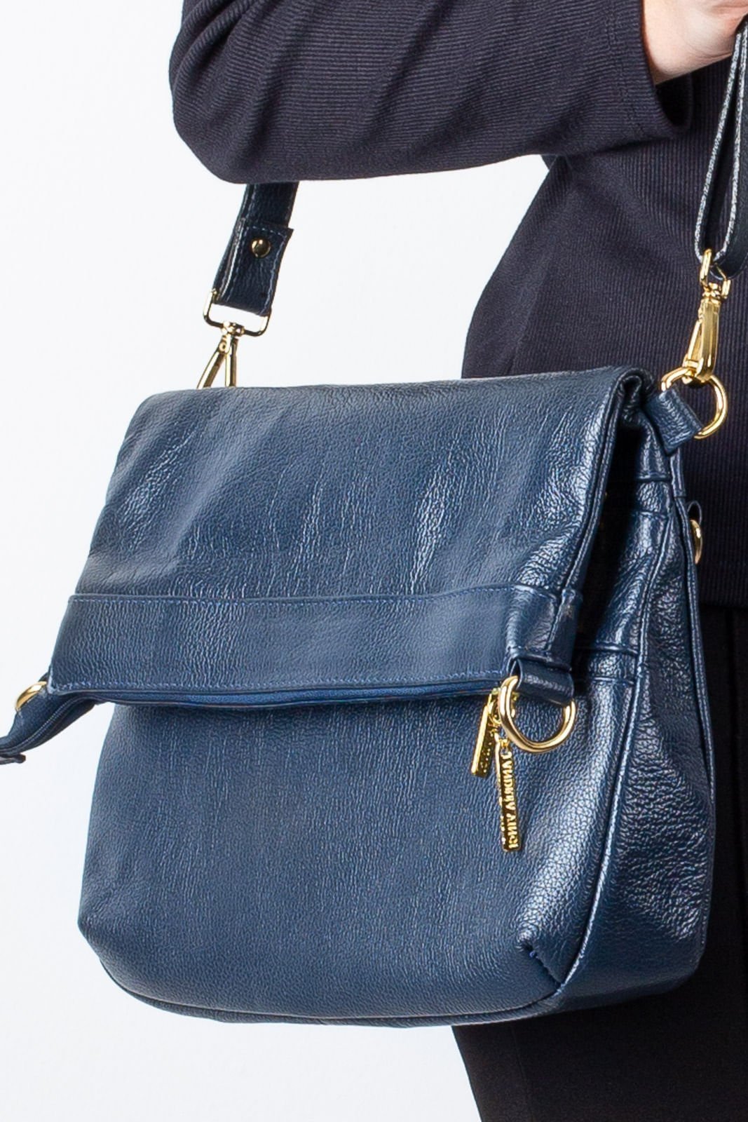 Bolsa tiracolo grande de couro liso Cida - Azul