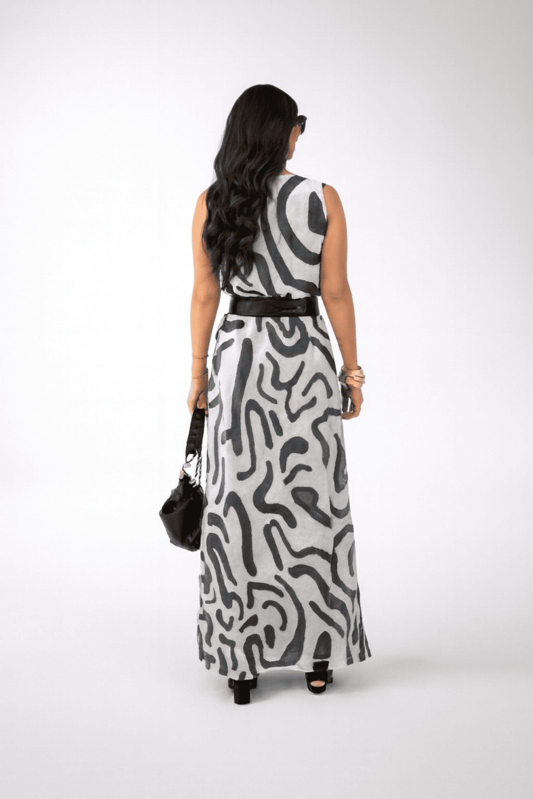 Vista 3 Vestido Longo Estampado Sem Mangas com Cinto Lemier Collection LEMIER preto