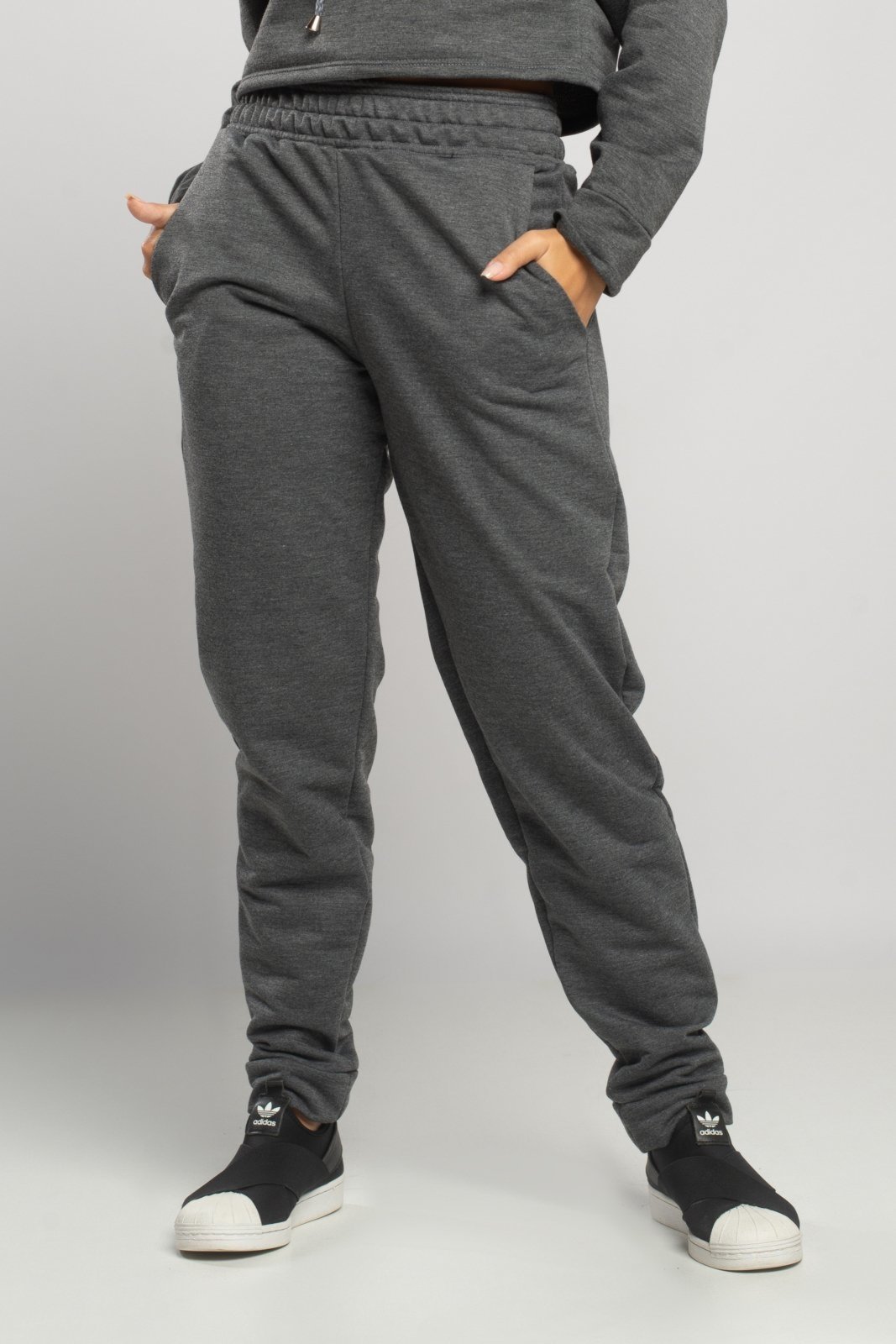 Calça Jogger Vicbela Bolso Interno Moletinho Cintura Alta Grafite