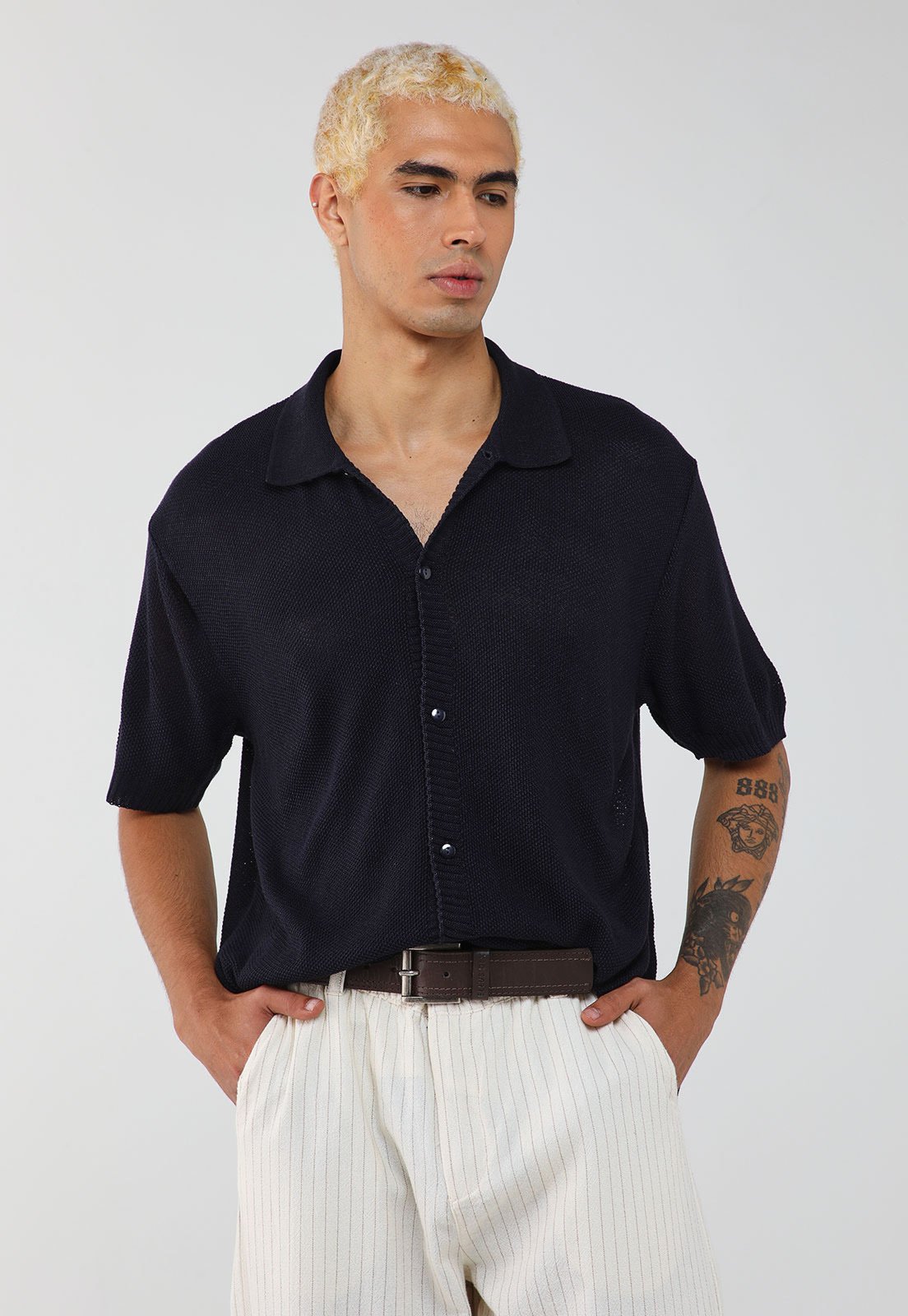 Camisa Masculina Hering Manga Curta Preta