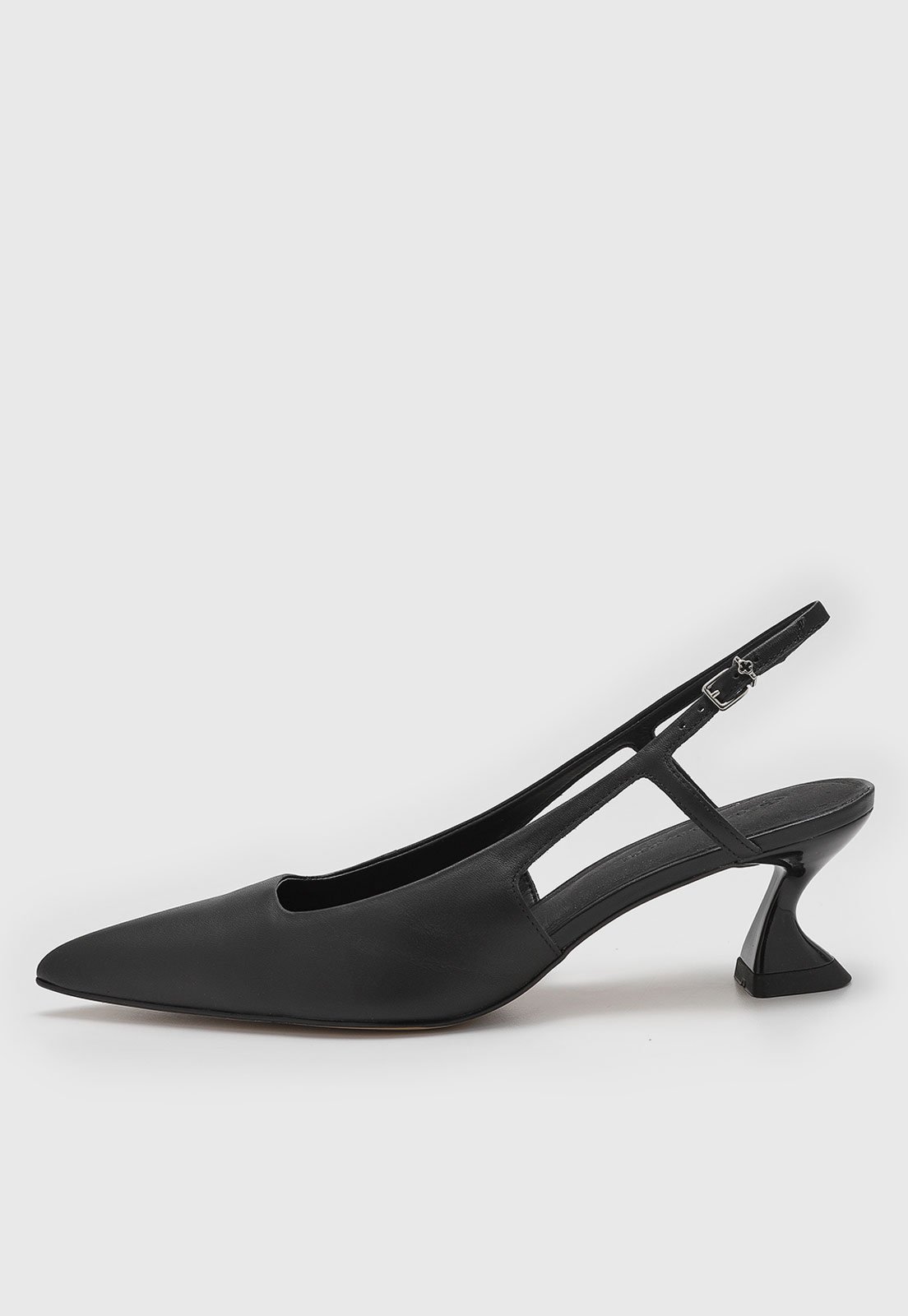 Scarpin Feminino Capodarte Salto Baixo Slingback Preto