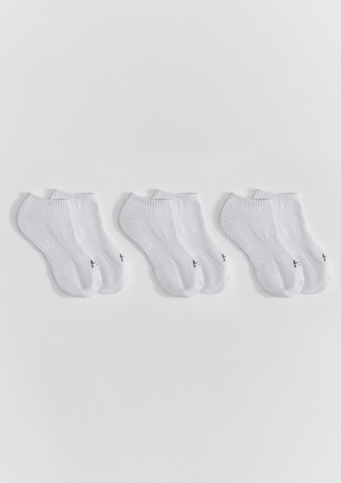 Kit 3 Pares de Meia Esportiva Cano Curto - Branco M