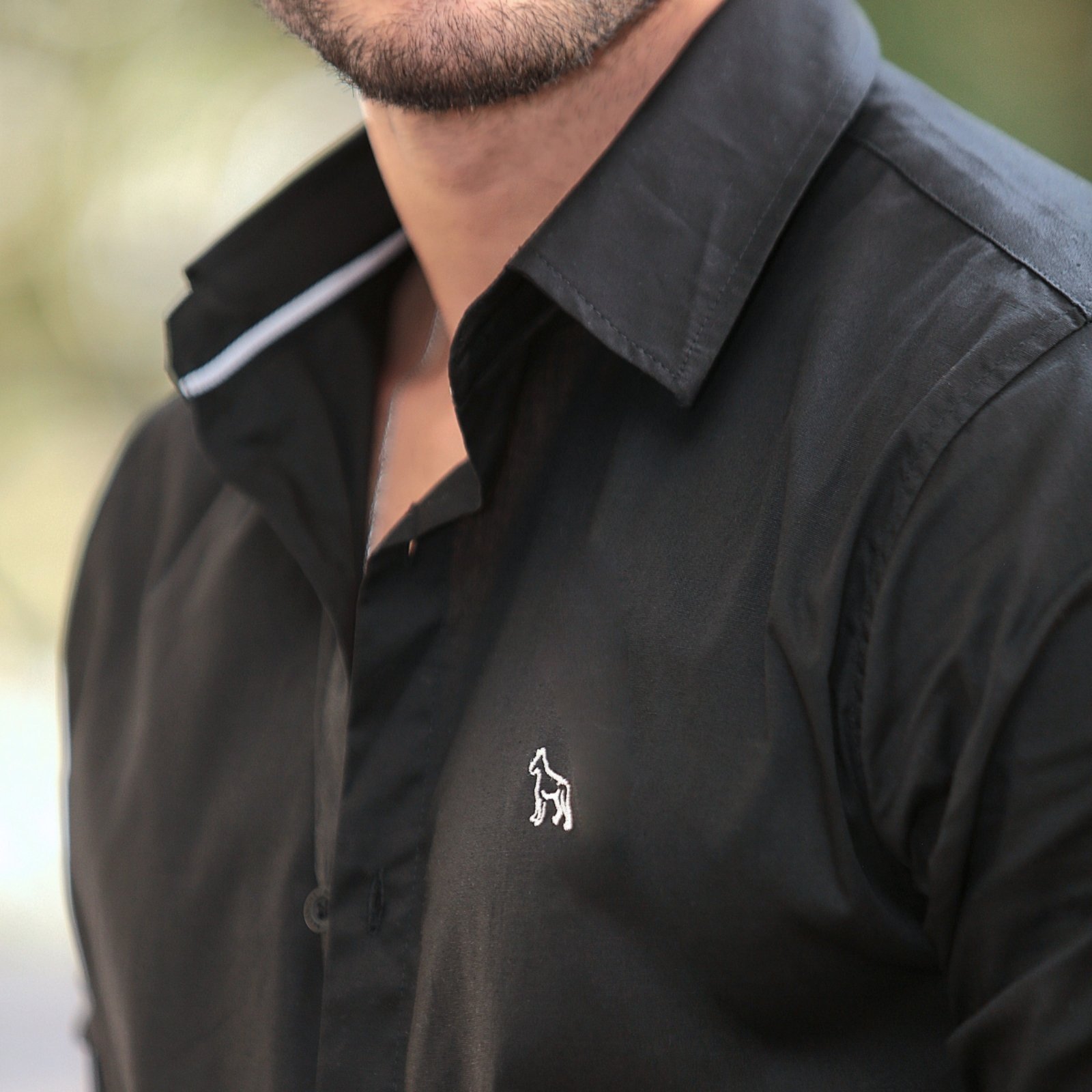 Vista 3 Camisa Tricoline Masculina Revanche Tobermory preto Revanche preto