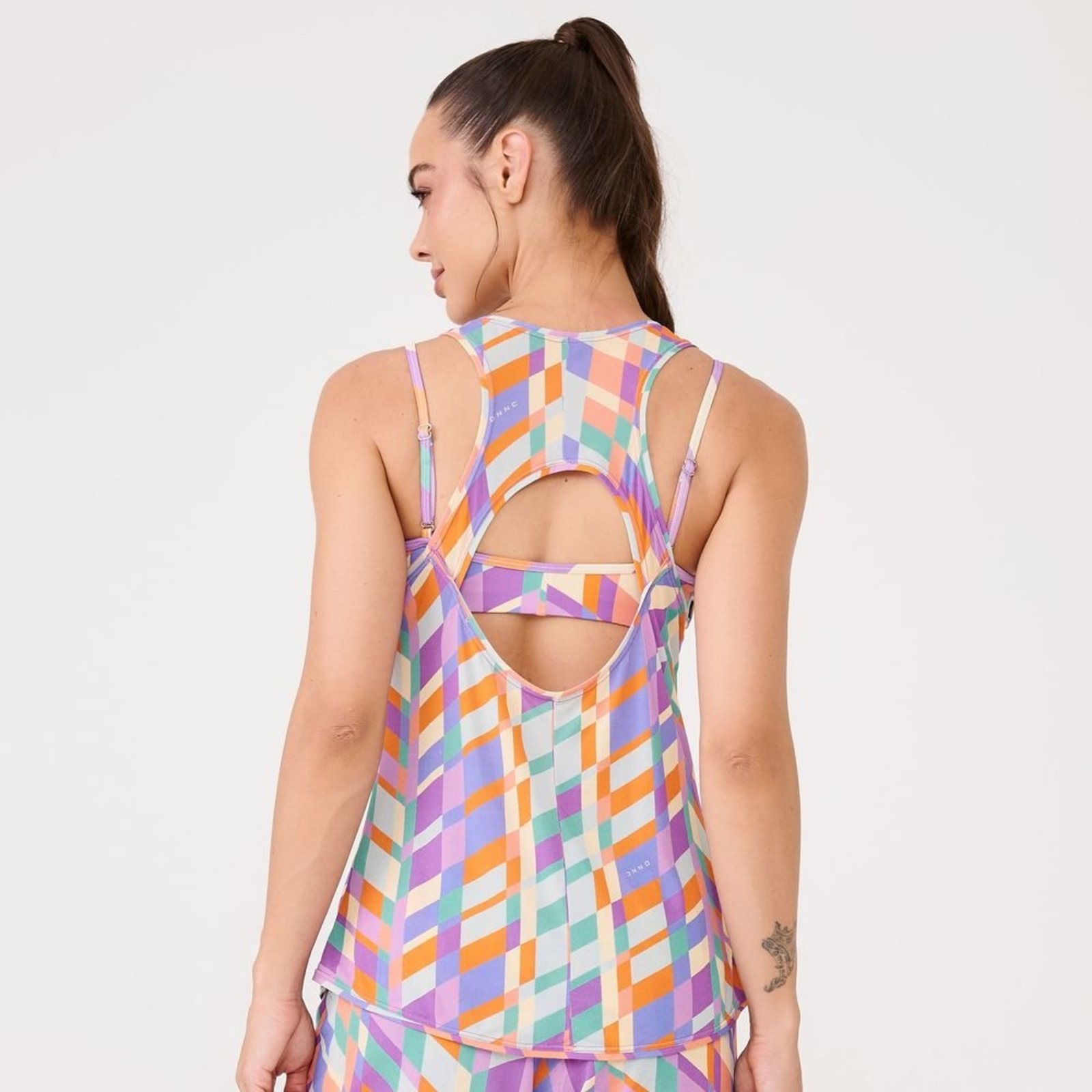 Vista 3 Regata Decote Costas Estampa Joyful Poliamida Soft Donna Carioca estampado Donna Carioca estampado