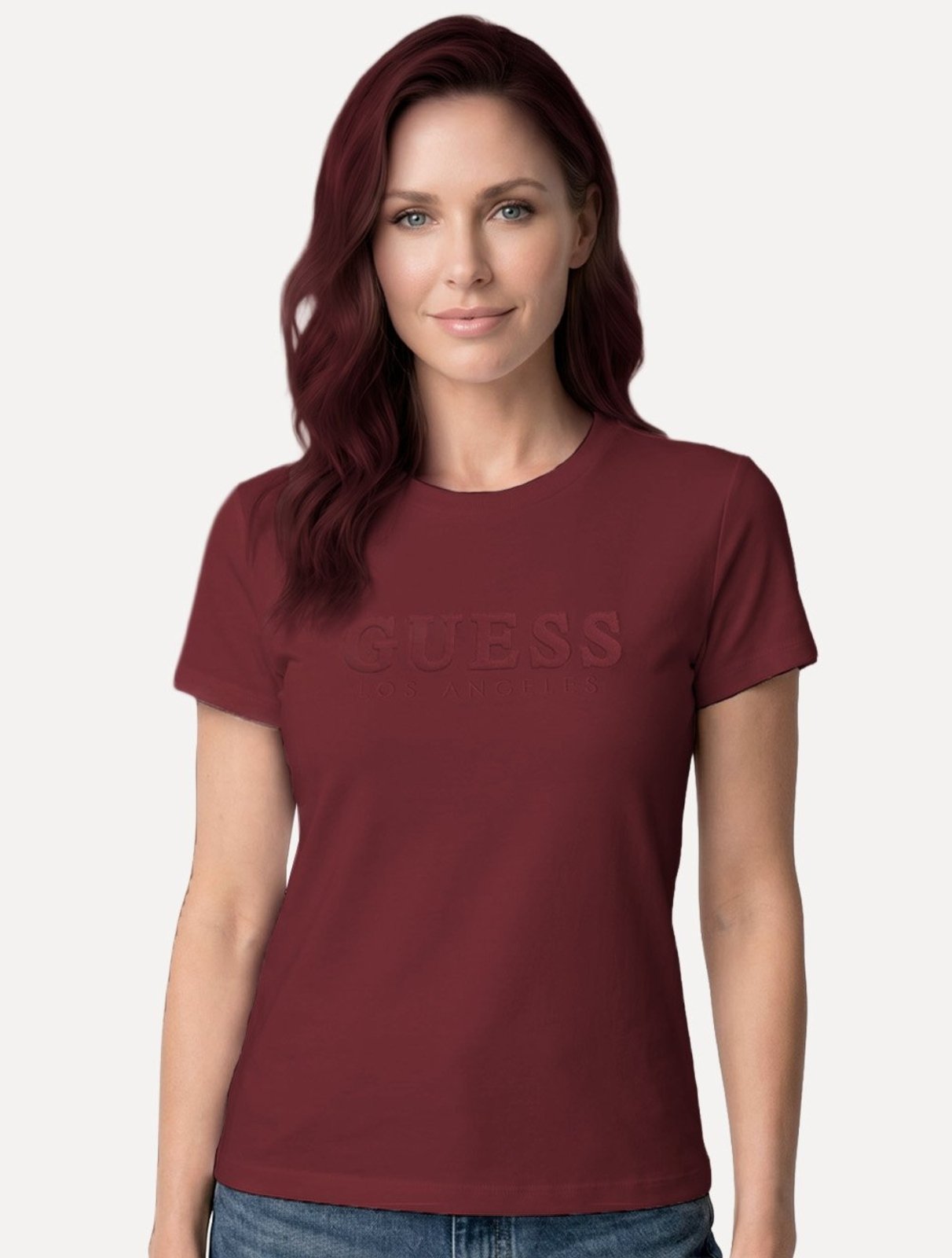 Camiseta Guess Feminina Bold Cursive Embossed Logo Bordô