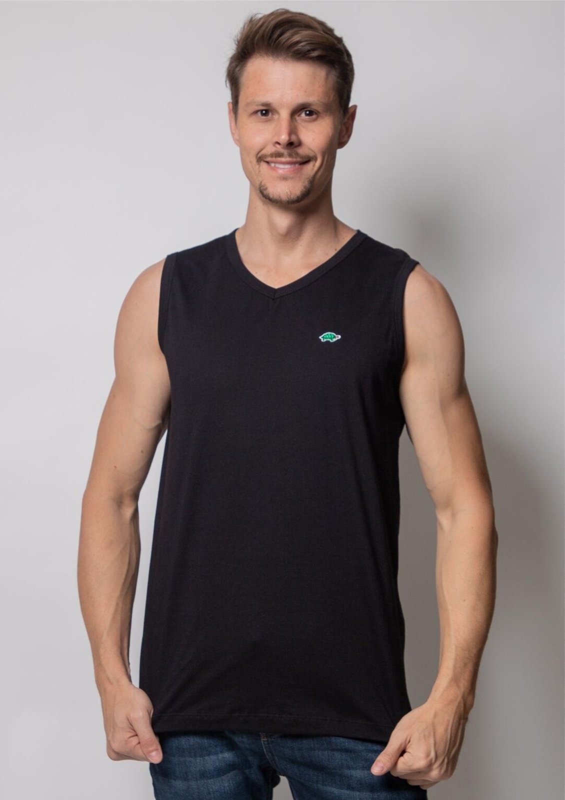 Regata Machão | Pau a Pique Preto