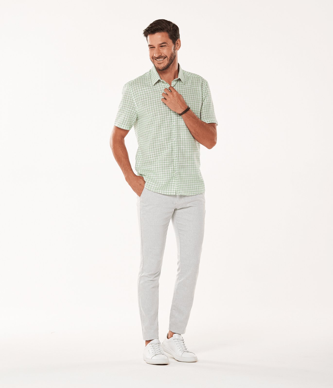 Calca Chino Bolso-Faca E Embutido Costas Masculina Cinza Gelo