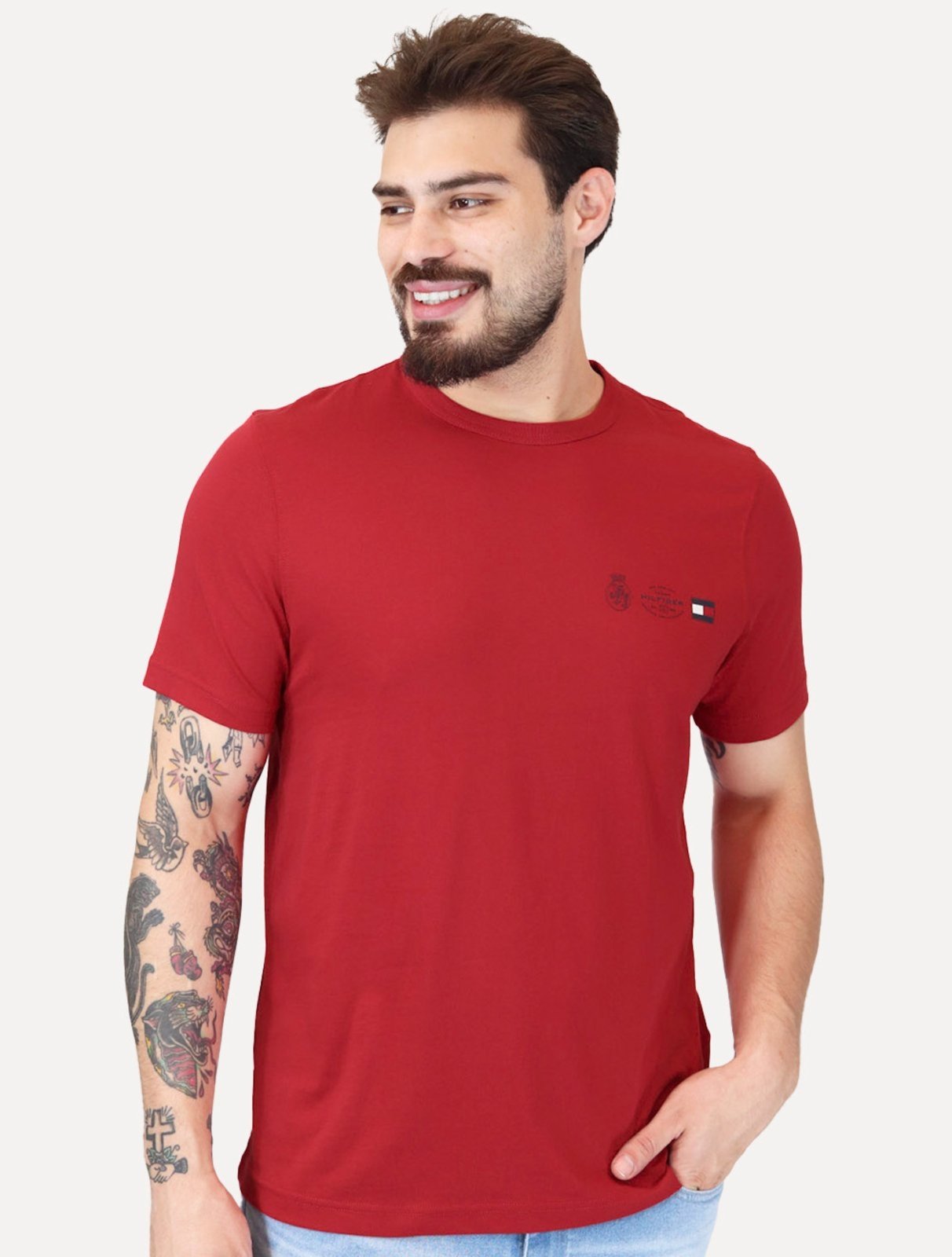 Vista 2 Camiseta Tommy Hilfiger Masculina Regular Small Crest Outline Vermelha vermelho Tommy Hilfiger vermelho
