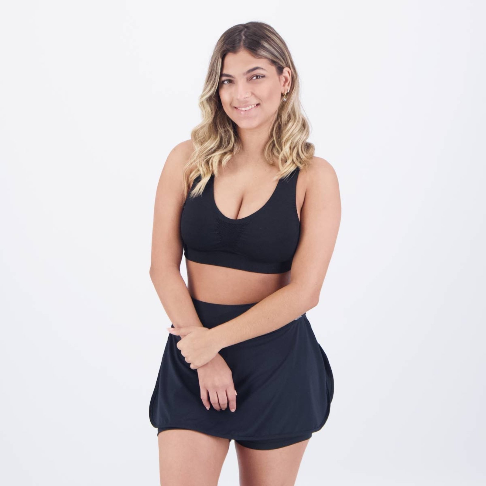 Vista 3 Conjunto Selene Top Sem Costura + Shorts Saia Pret preto SELENE preto