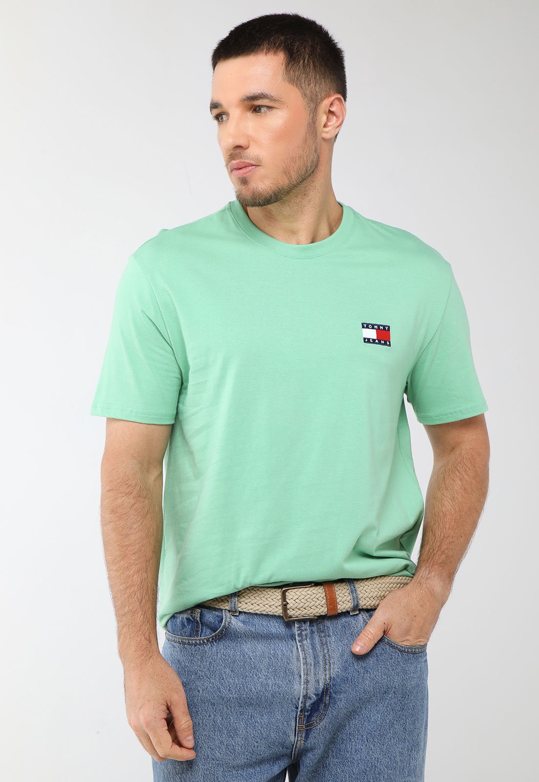 Camiseta Masculina Tommy Jeans TJM REG BADGE Tee Verde Claro