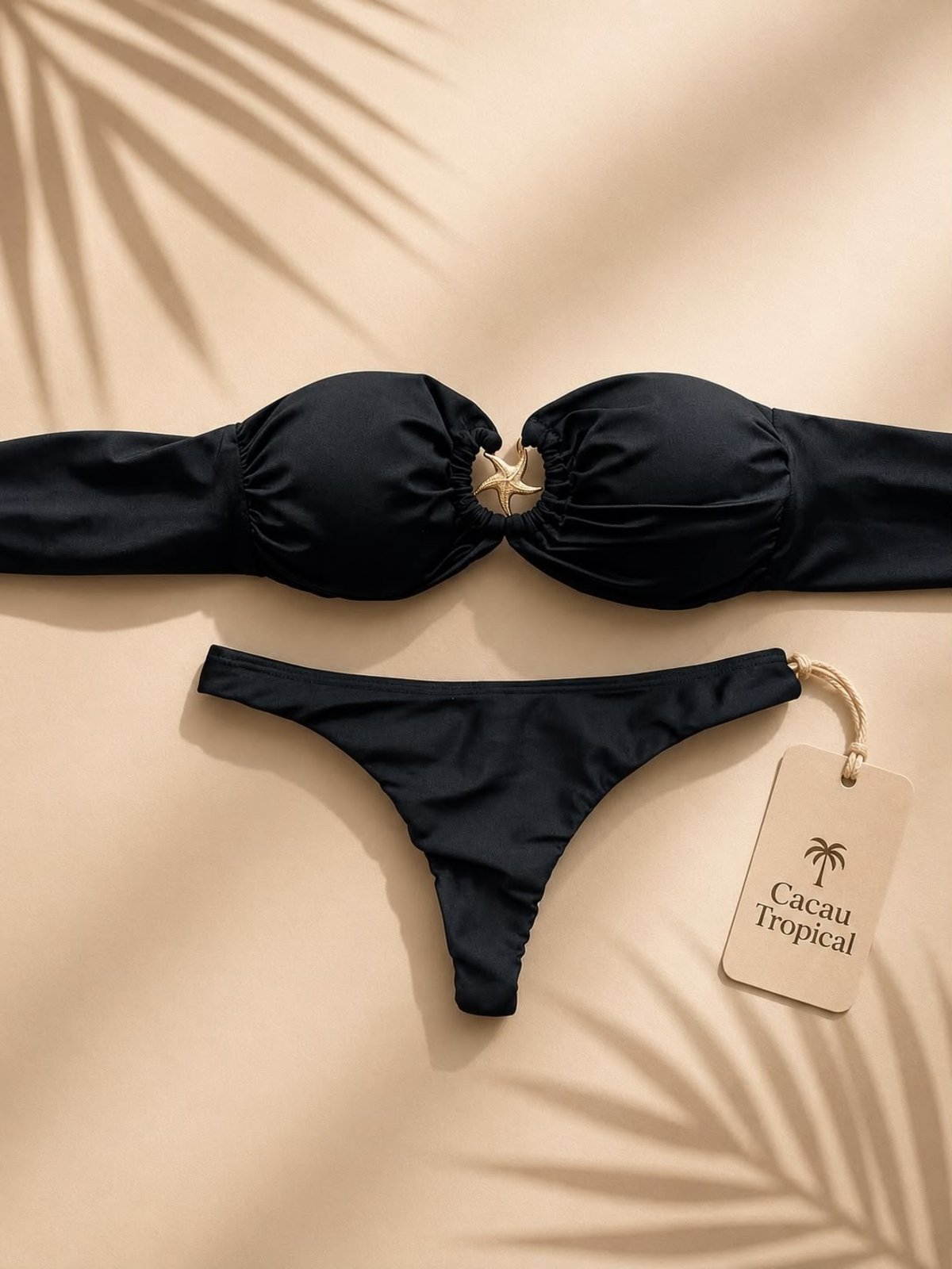 Biquíni Tomara que Caia Feminino Preto com Estrela, Alça Removível, Bojo Removível e Calcinha Asa Delta