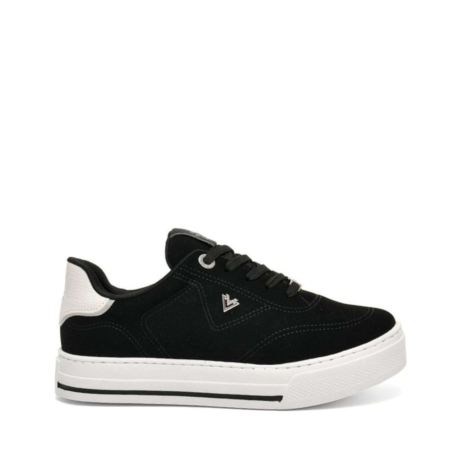 Tenis Via Marte Casual Preto e Branco Via Marte Preto