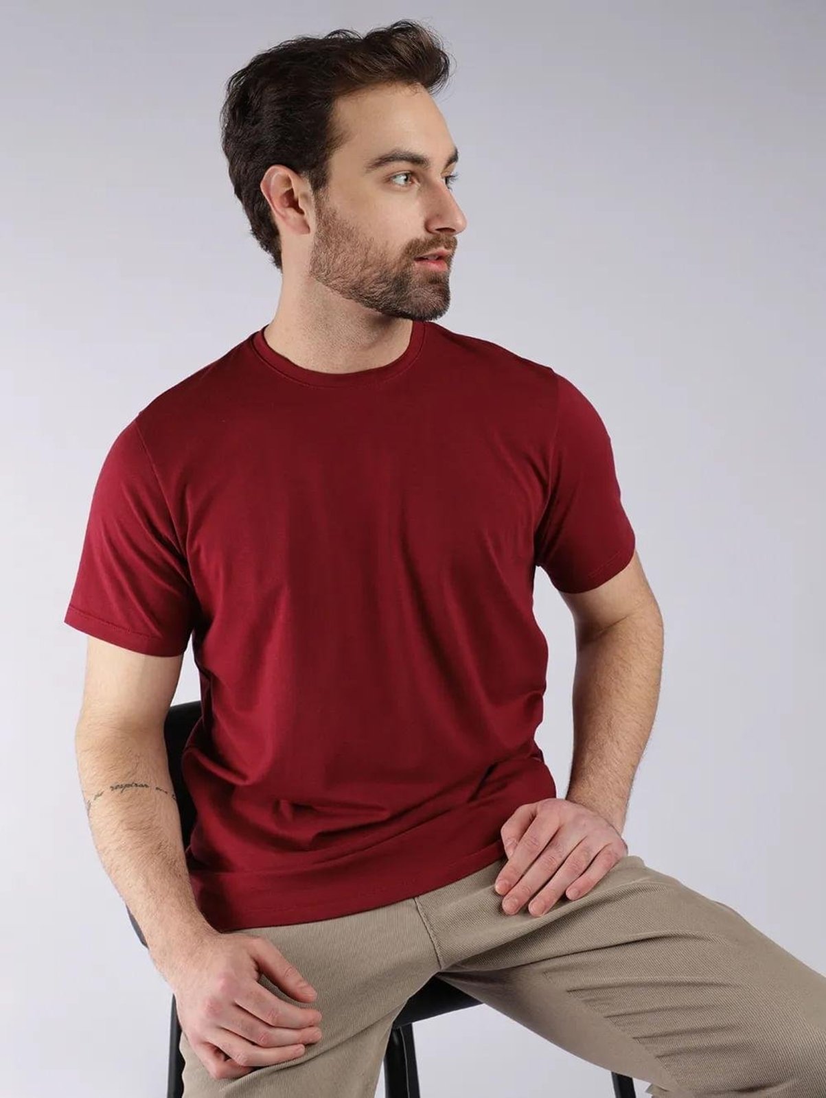 Camiseta Básica Algodão Peruano Elétron Masculina BORDO