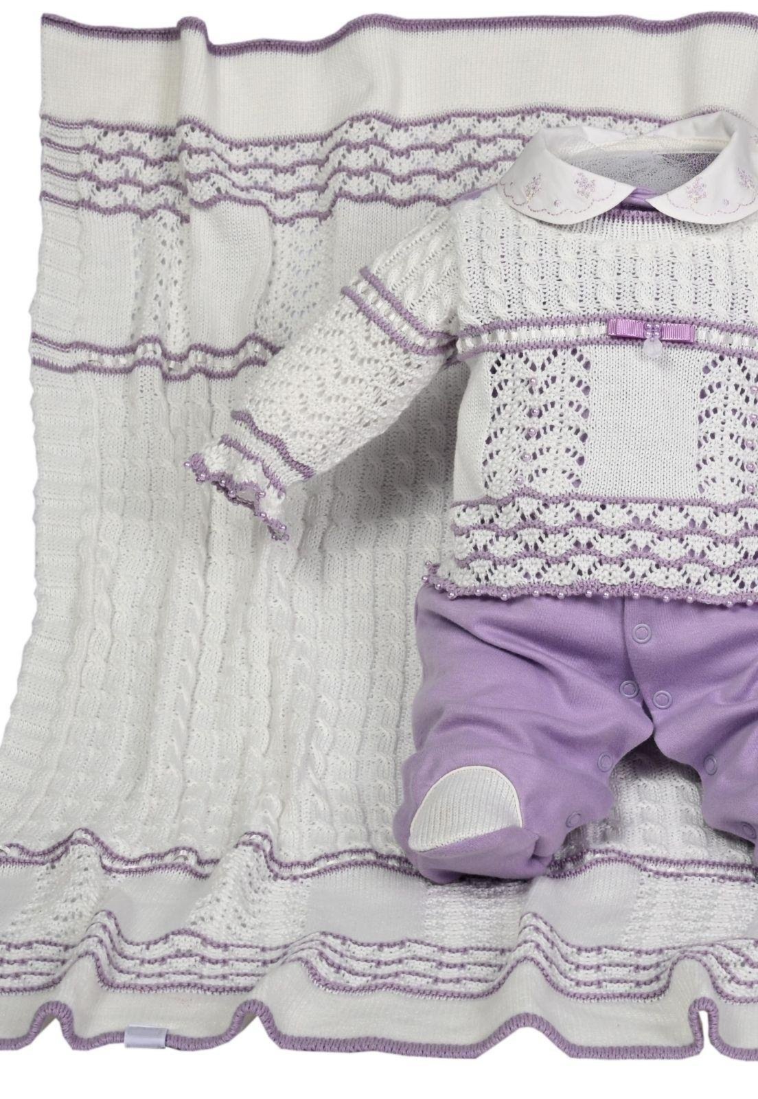 Vista 3 Infantil - Conjunto Maternidade Beth Tricot Linha Antialérgica Manta, Macacão e Sapatilhas Branco/Lilás Anjos Baby roxo Anjos Baby roxo