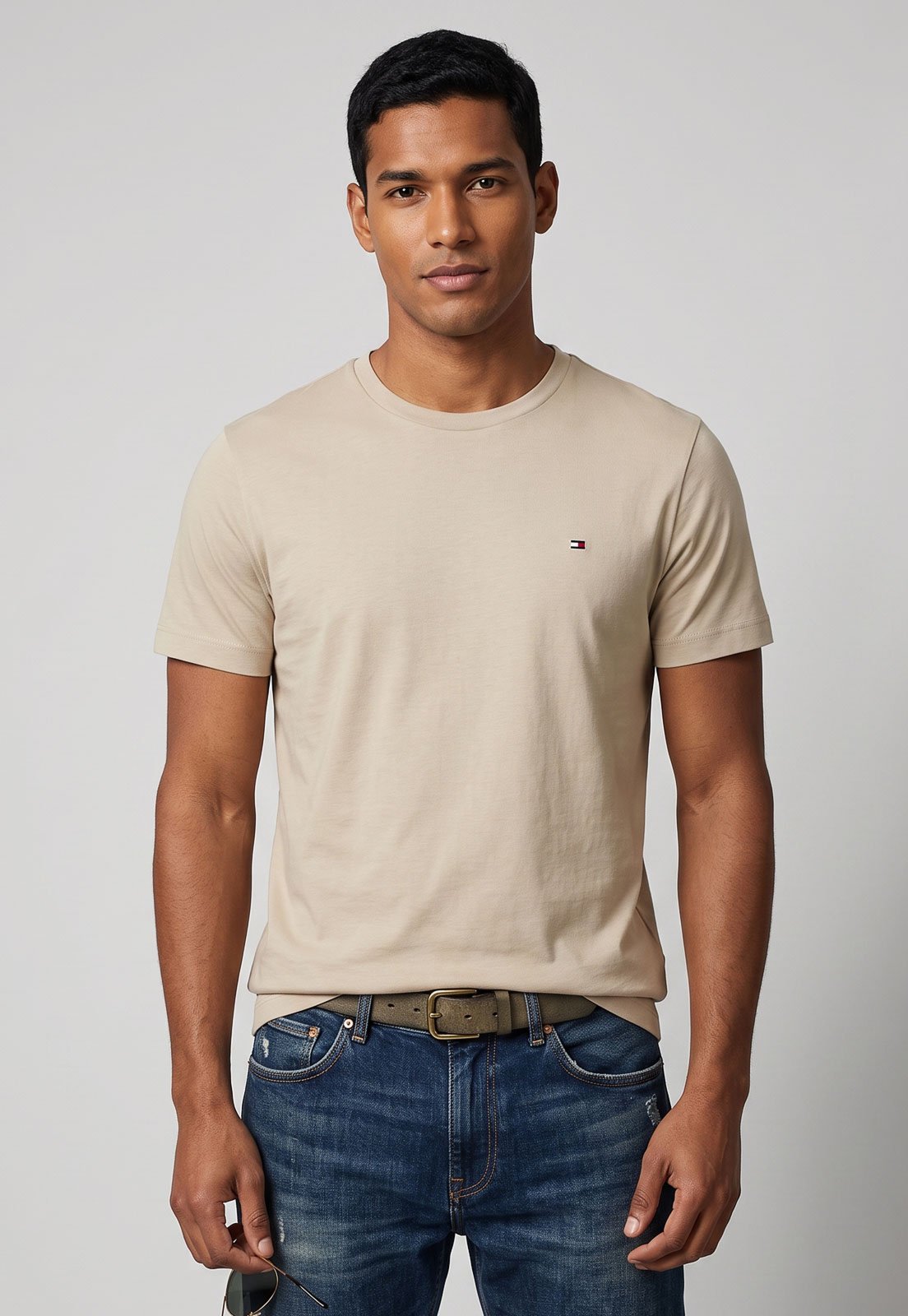 Camiseta Masculina Tommy Hilfiger Light Interlock Tee Bege