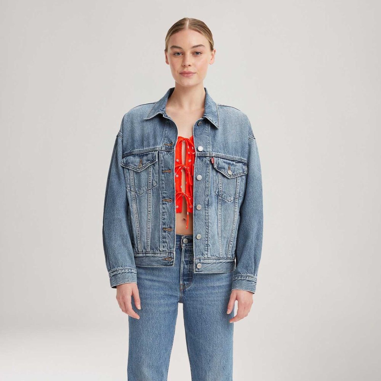 Jaqueta Jeans Levi’s® 90S Trucker Lavagem Clara Com Desgaste