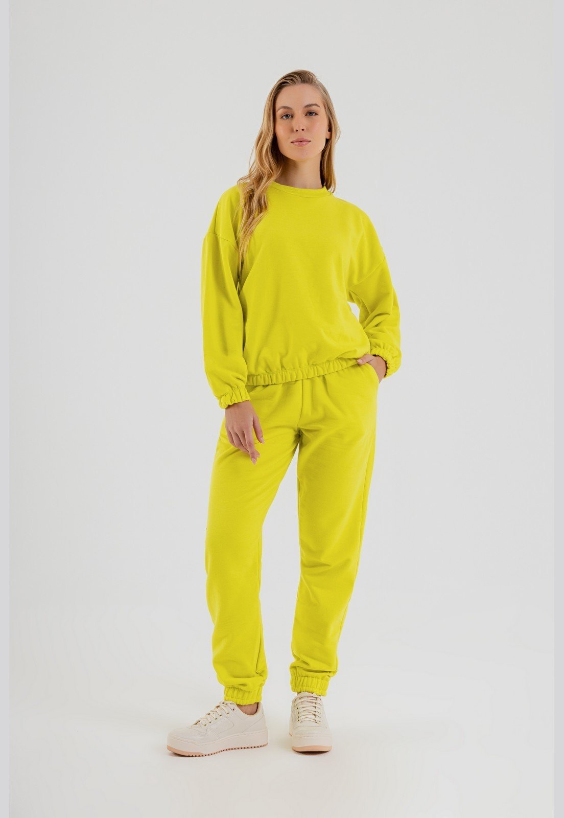 Blusão Básico em Moletom Feminino Adulto Just Basic Verde