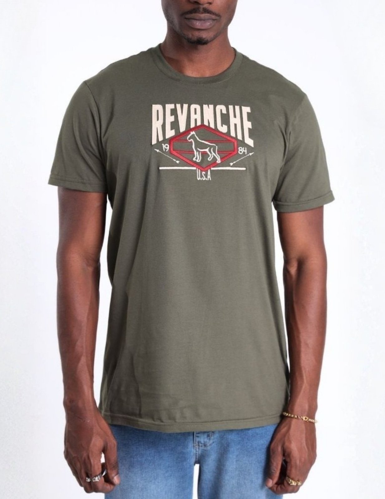 Camiseta Masculina Manga Curta Bordada Revanche USA-CT.MAS.00221